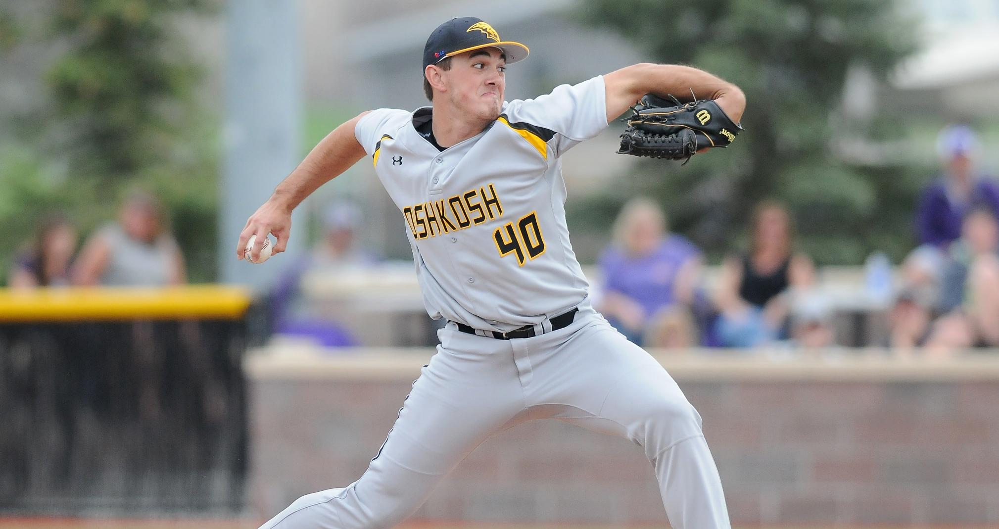 Scott Gorsuch pitched 2.2 scoreless innings to earn the win against the third-ranked Warhawks.