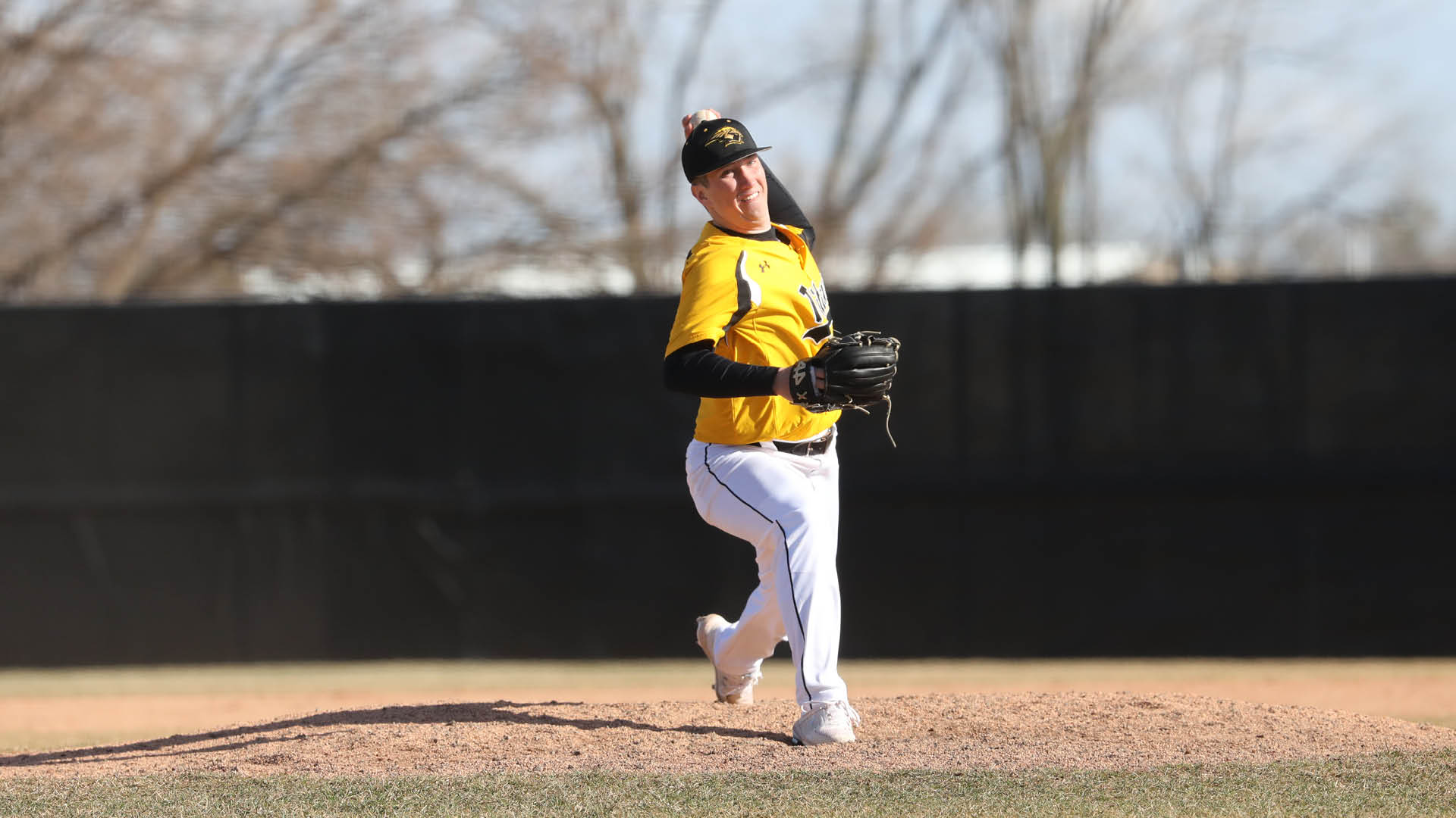 Titans Open Season with Doubleheader Sweep Over North Park