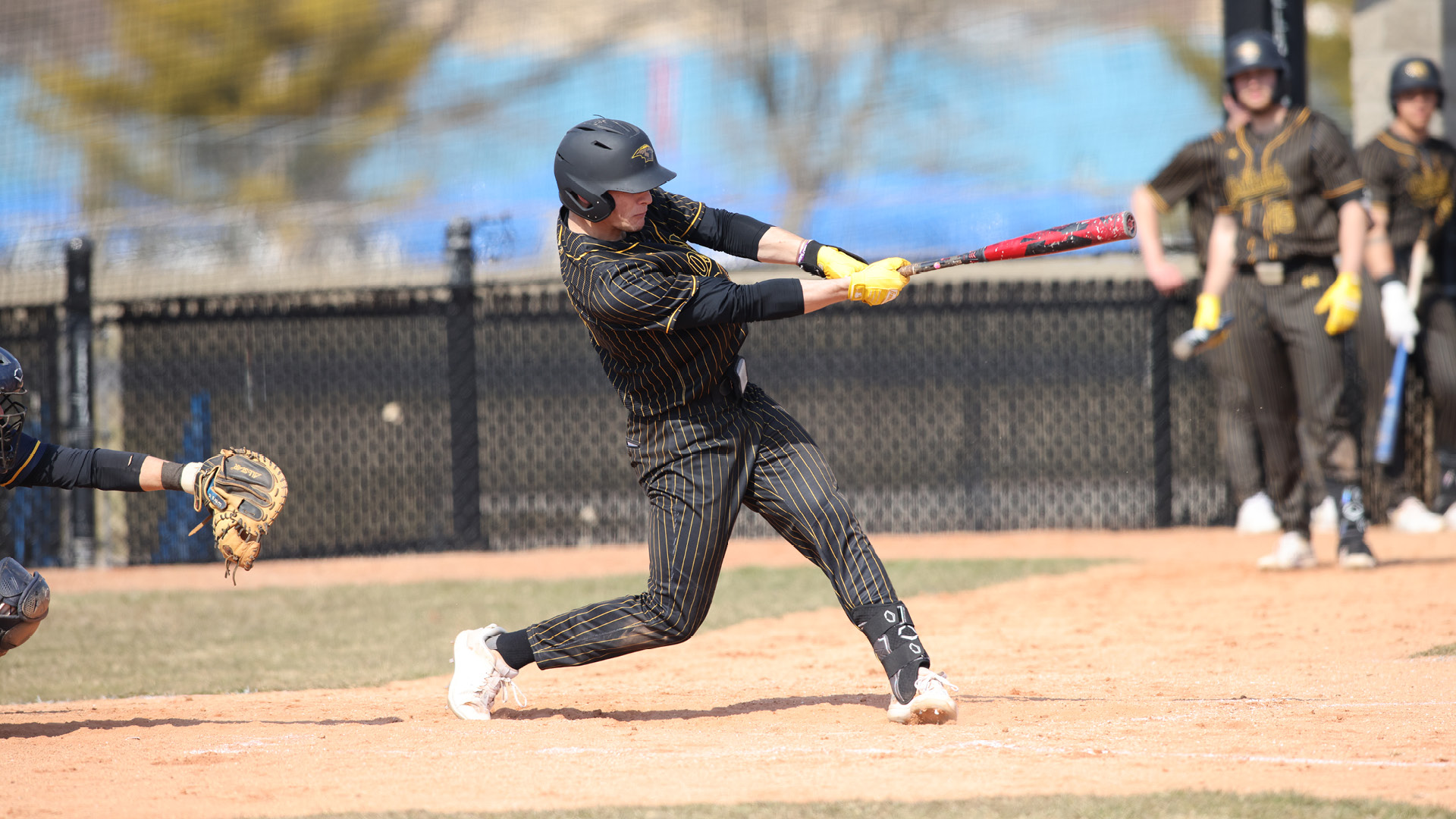 28 Runs on Saturday Give Titans Four-Game Sweep of Eau Claire