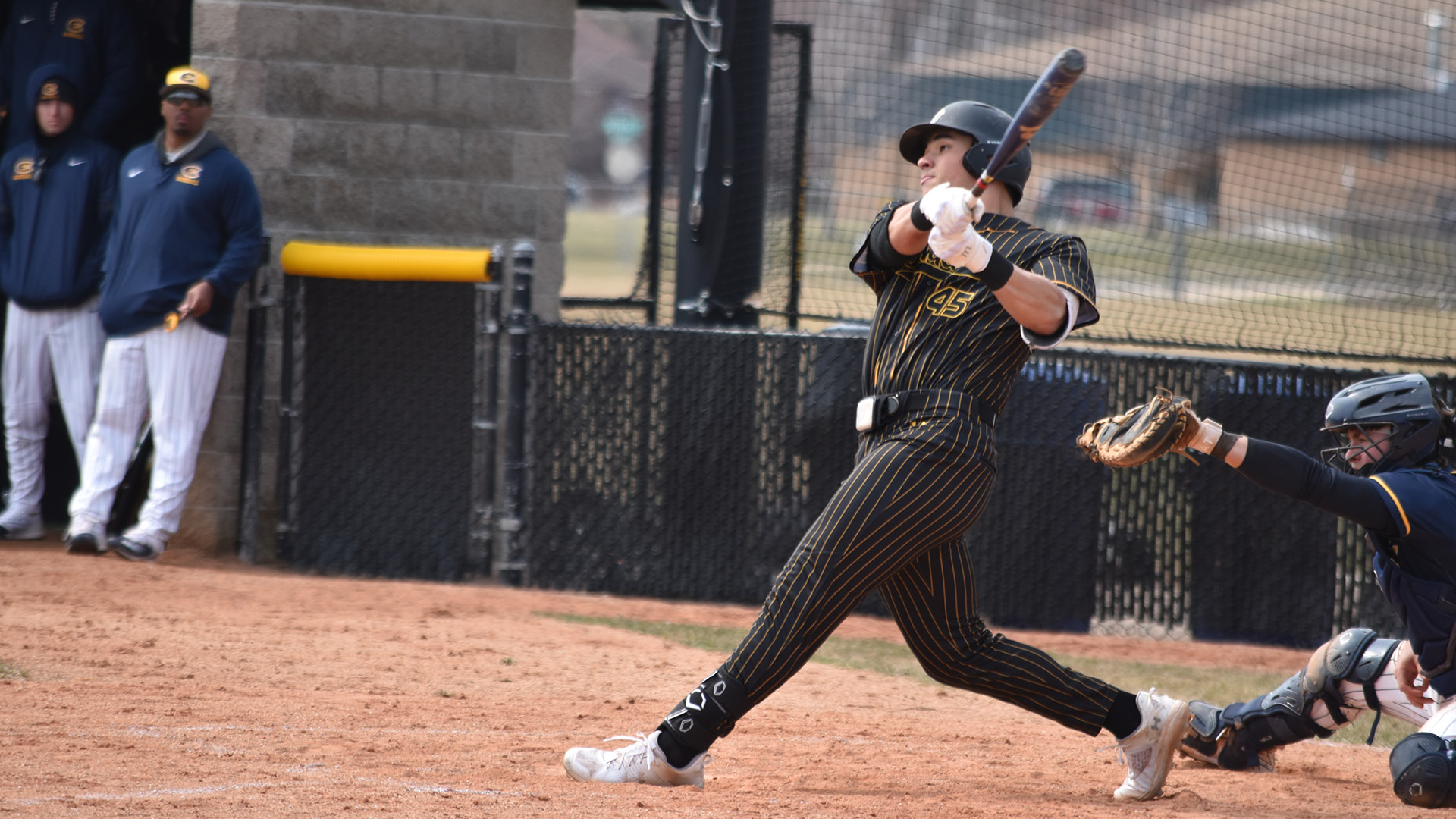 Titans Split With Blue Devils; Shiu Records First Career Multi-Home Run Game