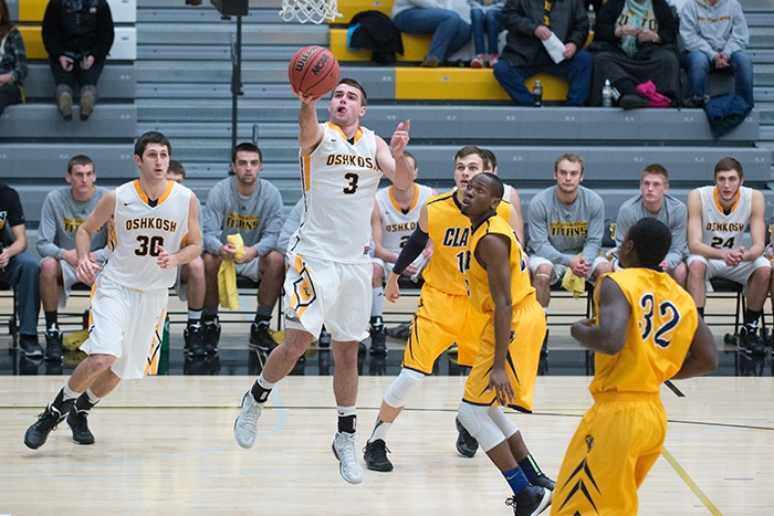 Alex Olson totaled 18 points, 7 rebounds, 5 assists and 4 steals.