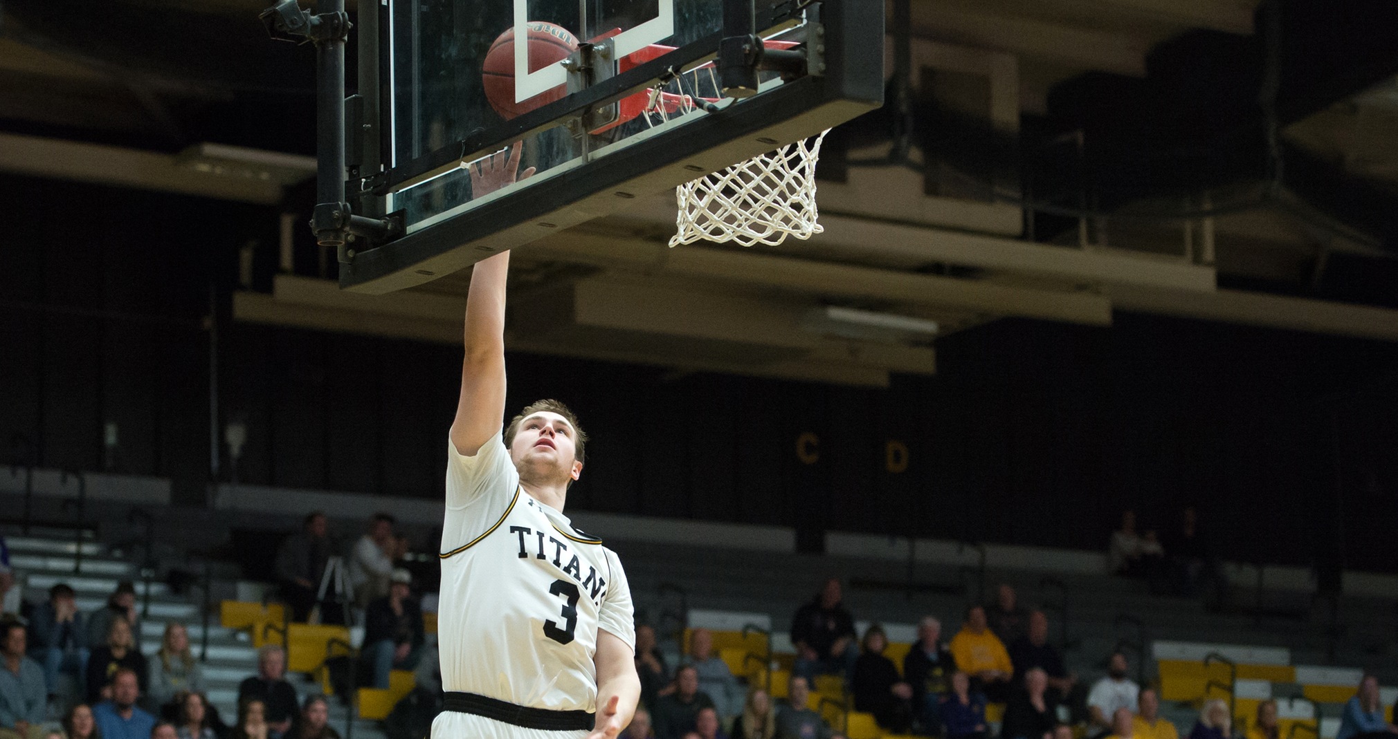 David Vlotho totaled eight points and six rebounds during the Titans' win over league-leading UW-Stevens Point.