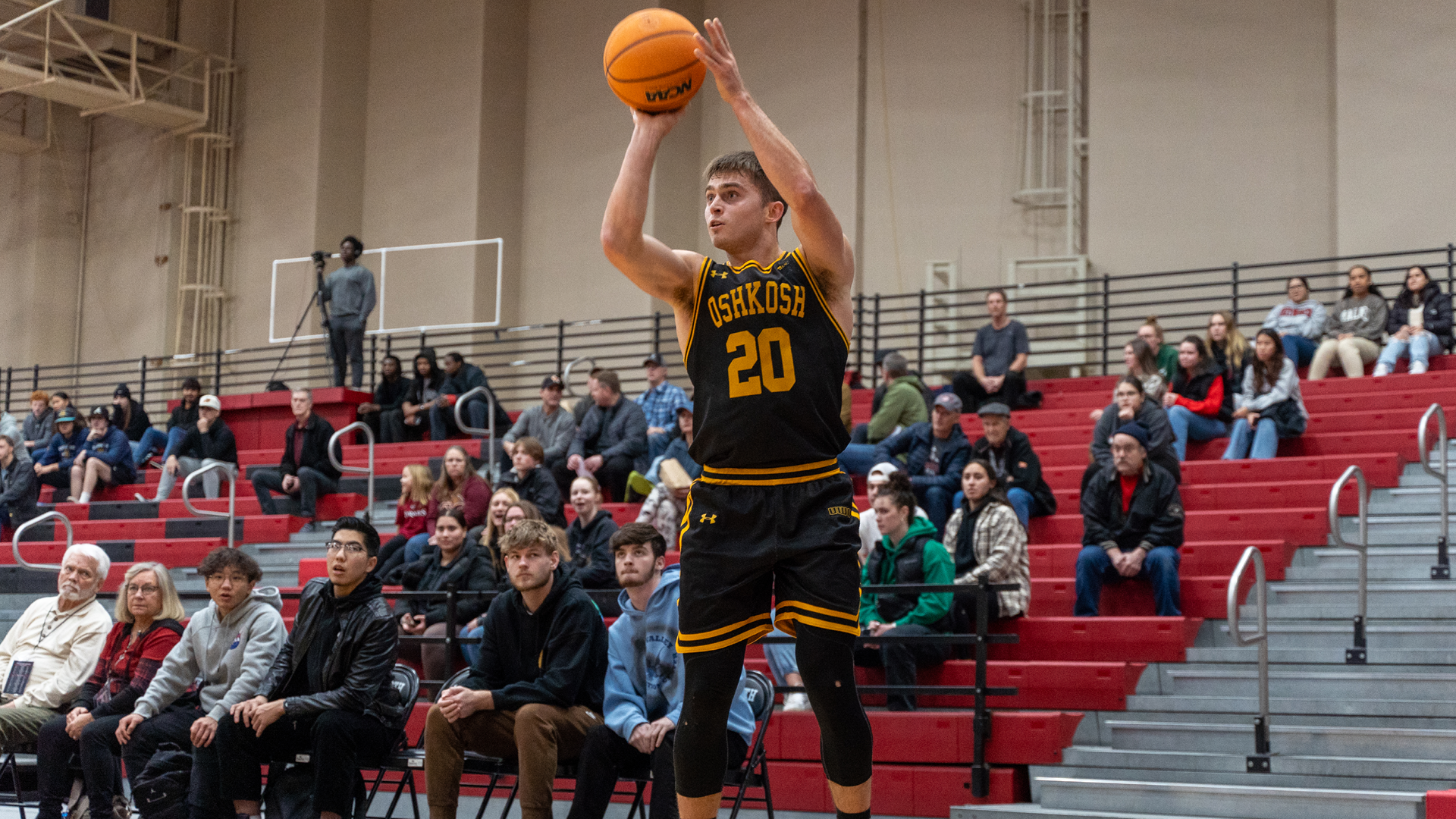 Quinn Steckbauer scored 24 points in the Titans' win over Whitworth on Thursday. Photo Credit: Whitworth University Sports Information