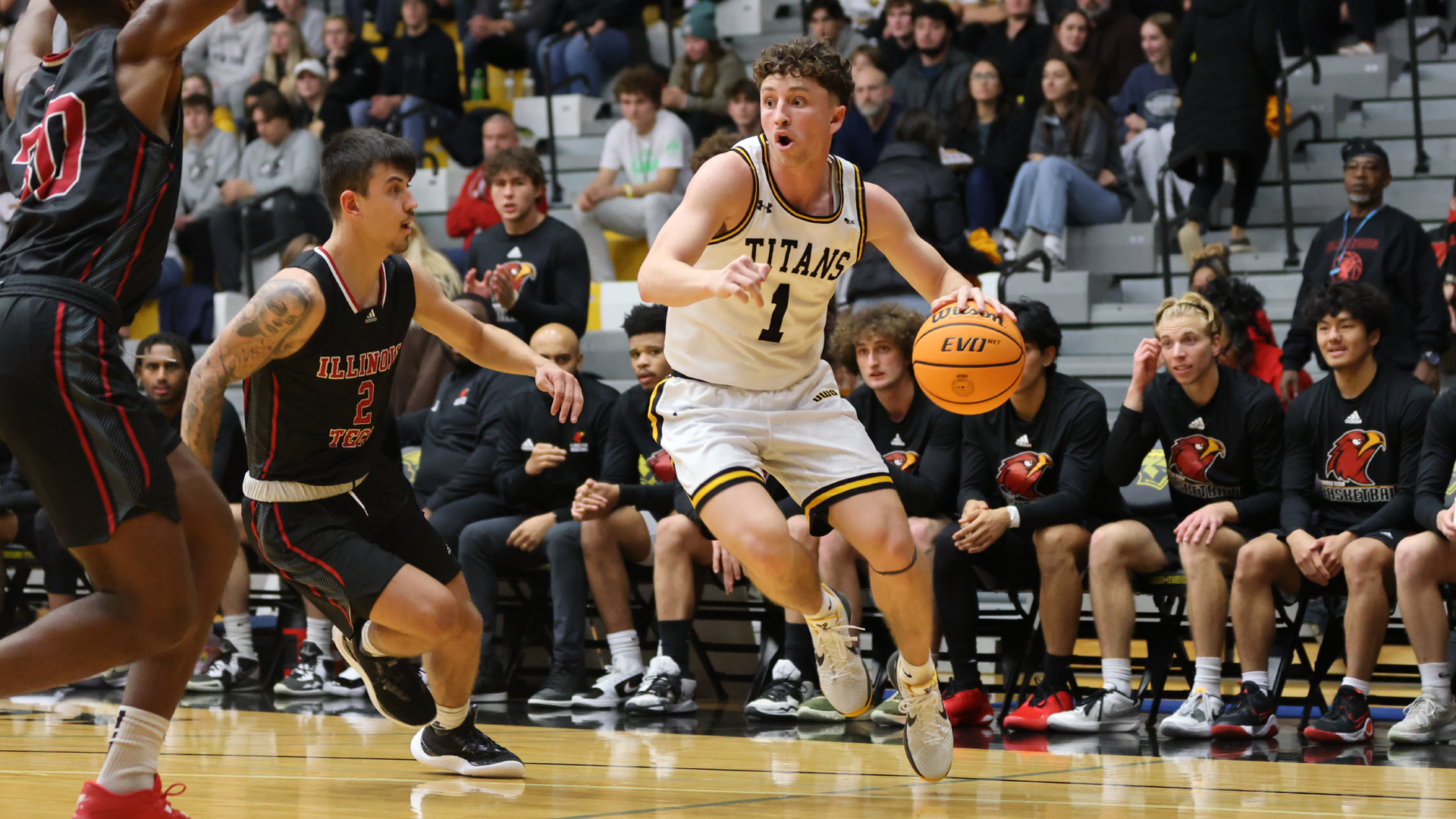 Will Mahoney tied his career-high with 25 points against Illinois Tech on Wednesday night
