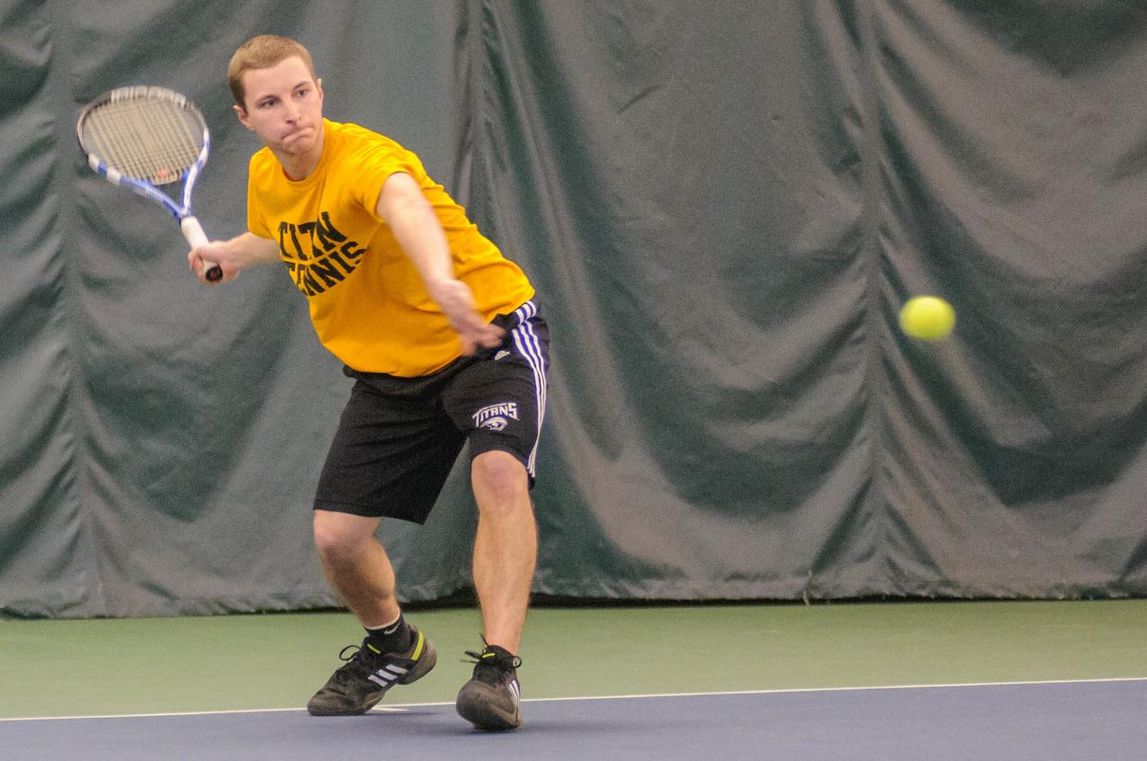 Kevin Lewis won his 16th singles match of the season