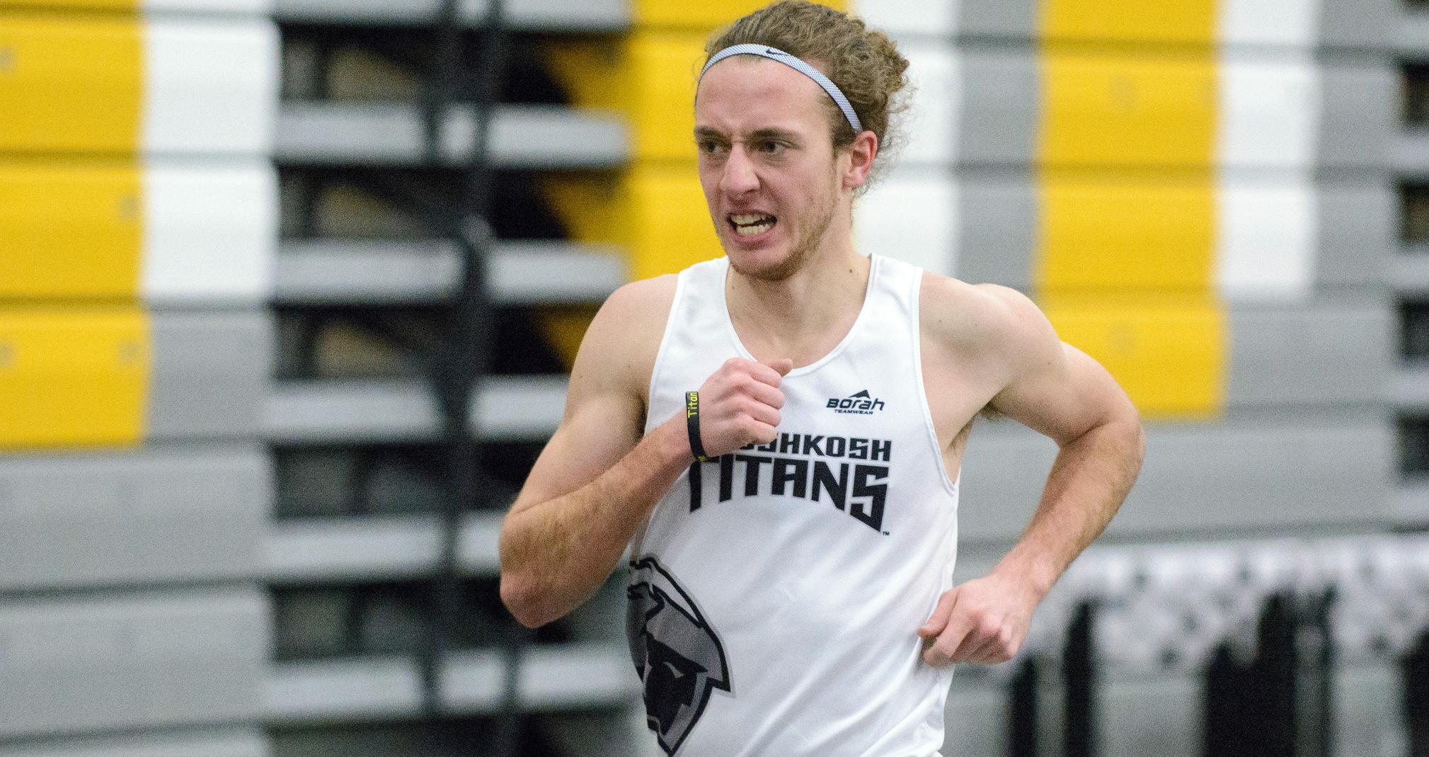 Joe Zack helped UW-Oshkosh earn 17 points in the 3,000-meter run with his winning time of 8:46.11.