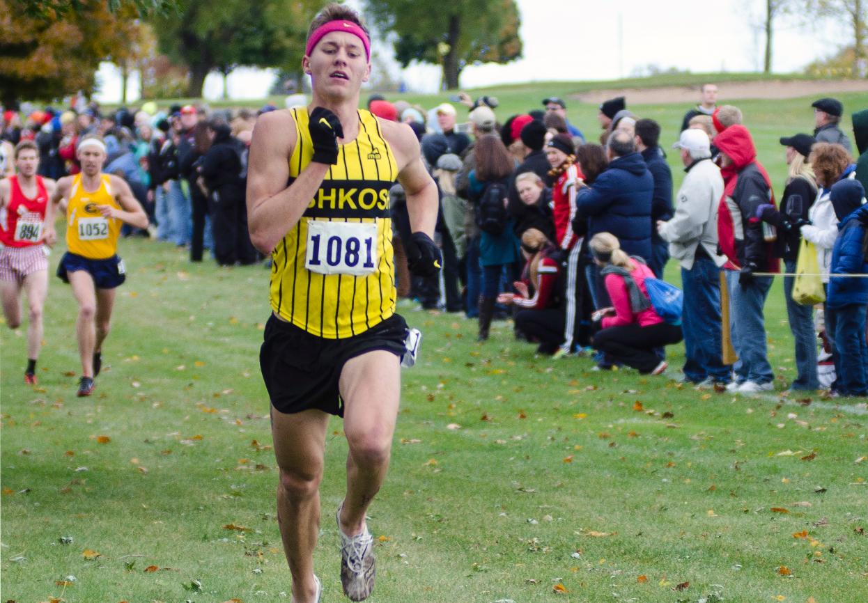 Jordan Carpenter's time of 24:40 was the second fastest among NCAA Division III runners.