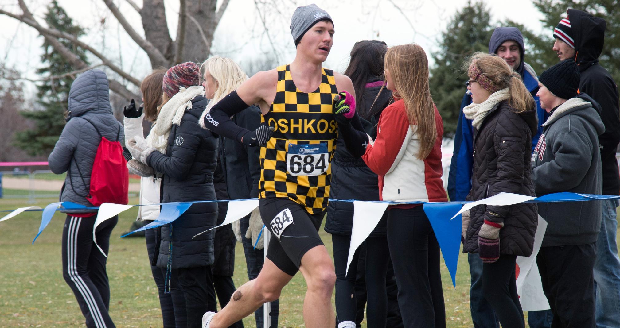Jordan Carpenter concluded his fourth appearance at the NCAA Division III Championship with an All-America award.
