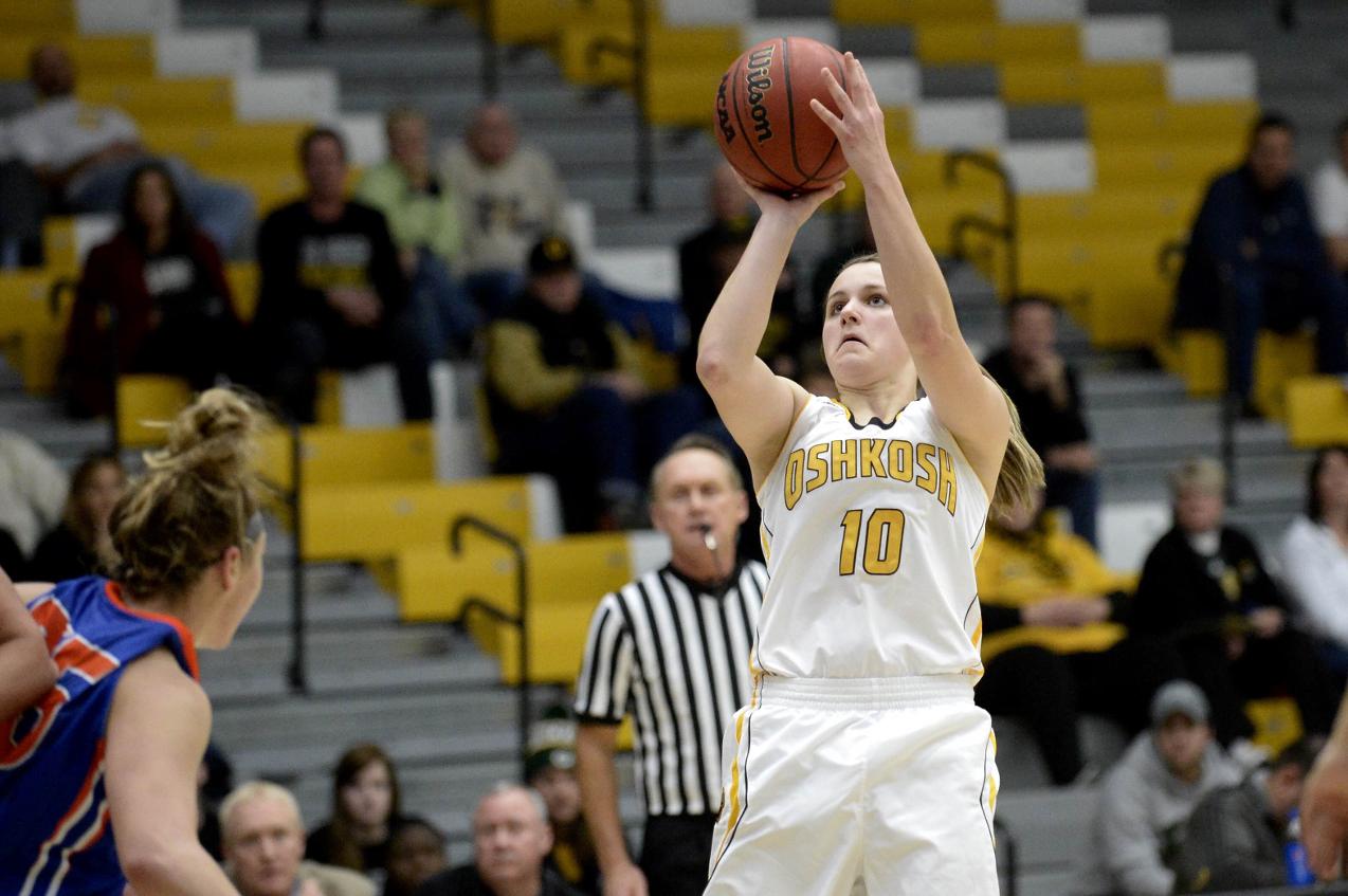 Taylor Schmidt, who scored 19 points and tallied five assists, converted seven of her eight shots from the field.