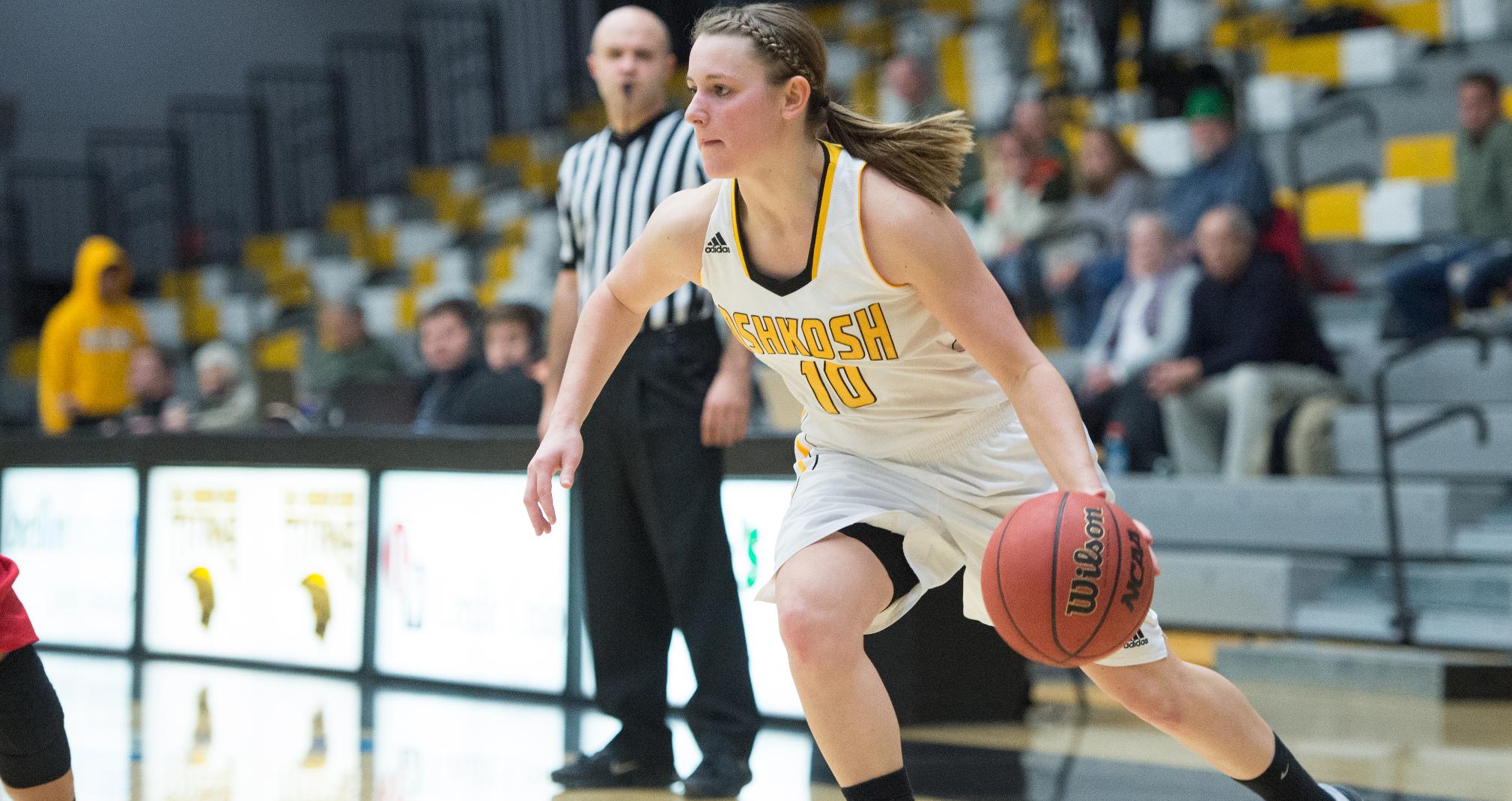 Taylor Schmidt scored 17 points while counting three assists and two steals against the Falcons.