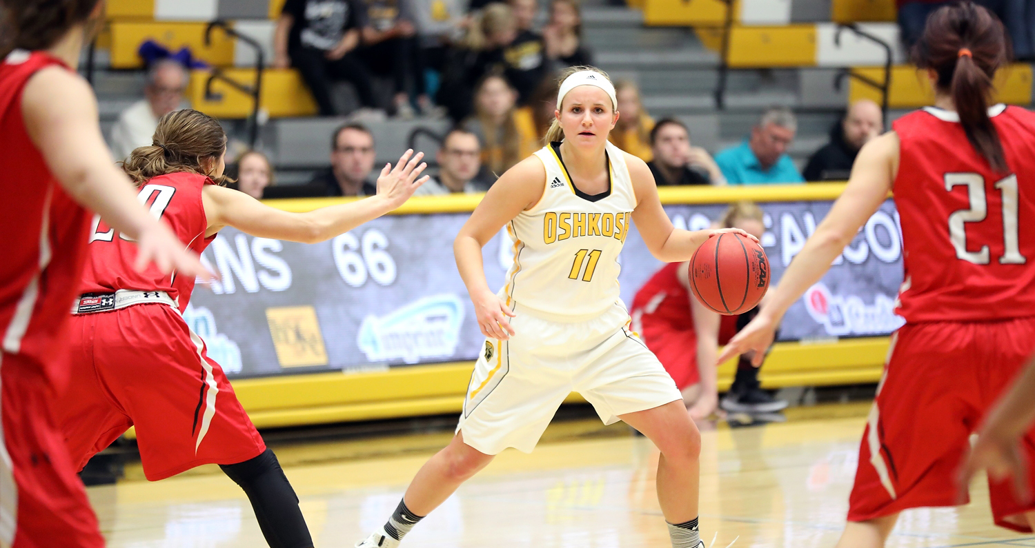 Emma Melotik connected on 4 of 7 3-point shots and both free throws to lead the Titans in scoring against the Falcons with 14 points.