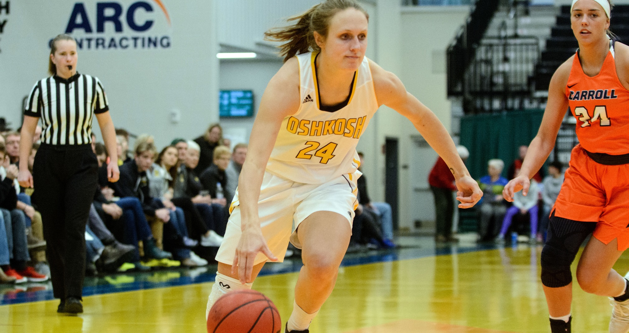 Eliza Campbell scored 17 points while adding four rebounds and two steals against the Pioneers.