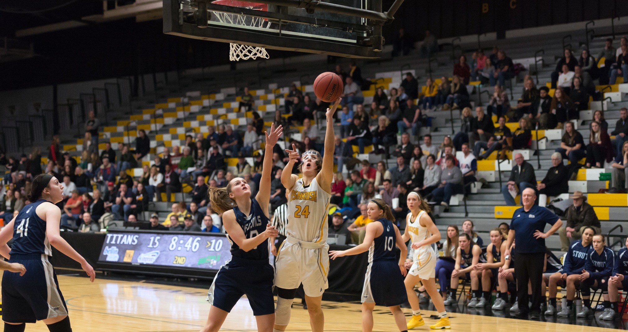 Eliza Campbell scored 16 points, including 12 in the second half, and grabbed nine rebounds against the Blue Devils.