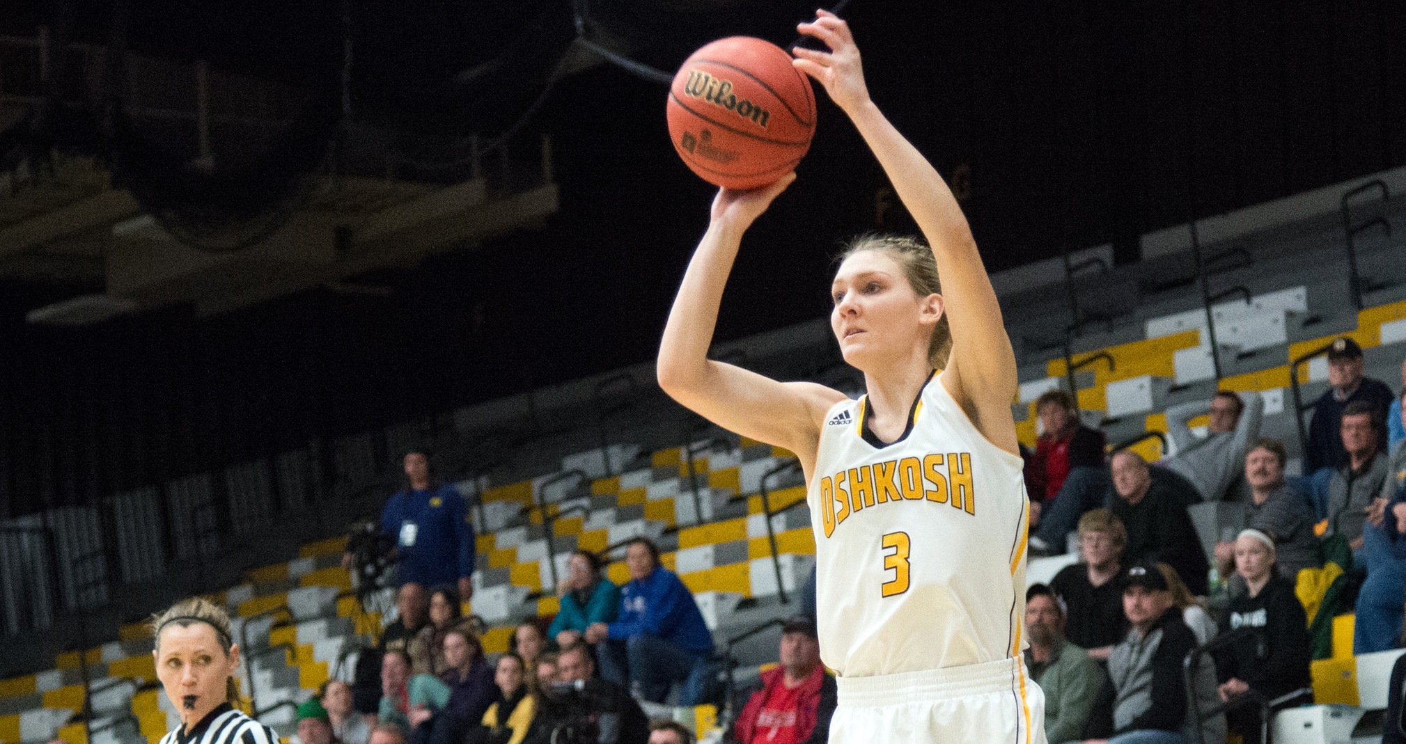 Jaimee Pitt led four Titans in double-figure scoring against the V-Hawks with 14 points.