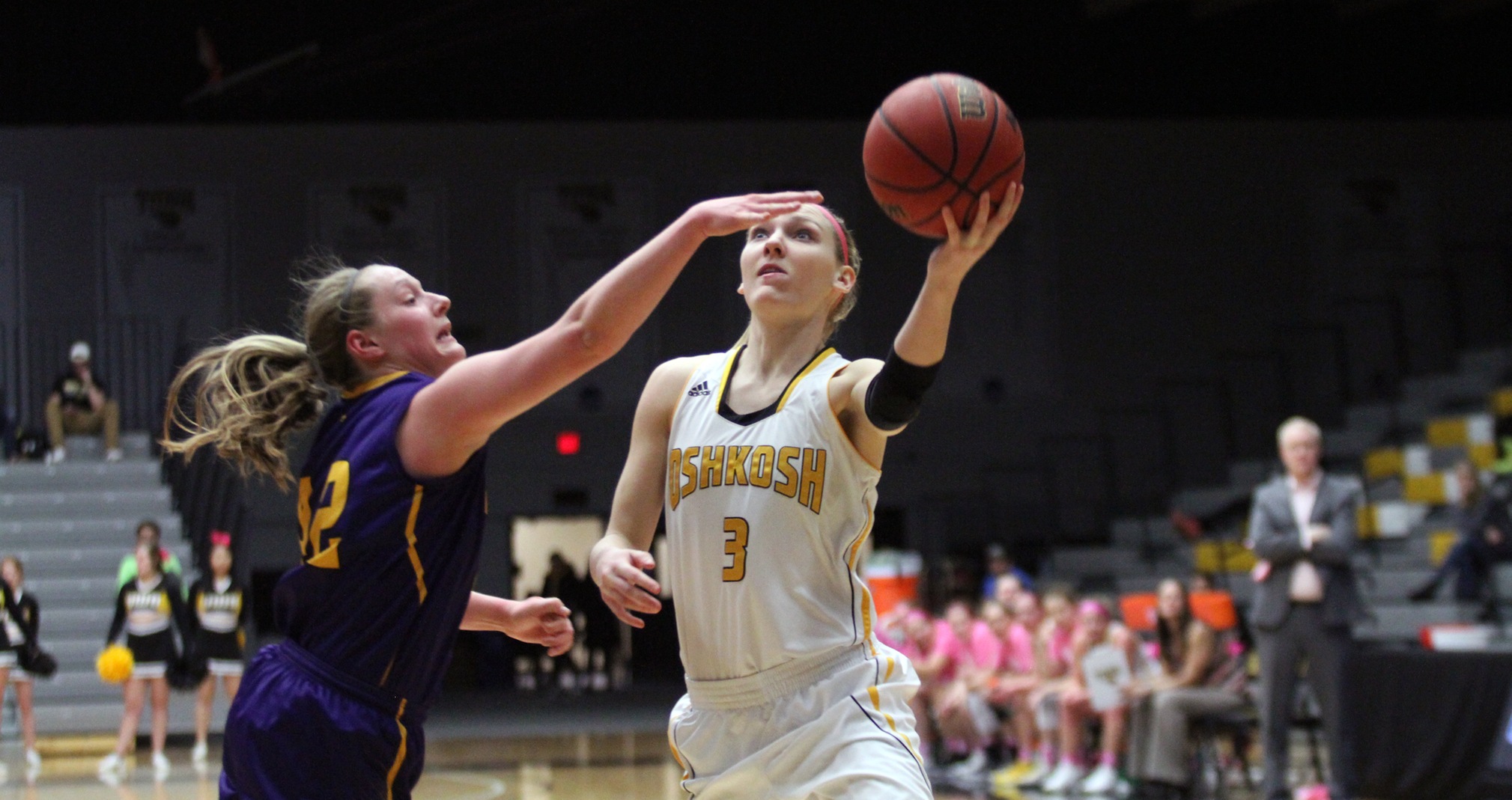 Jaimee Pitt scored 10 points and blocked two shots against the Pointers.