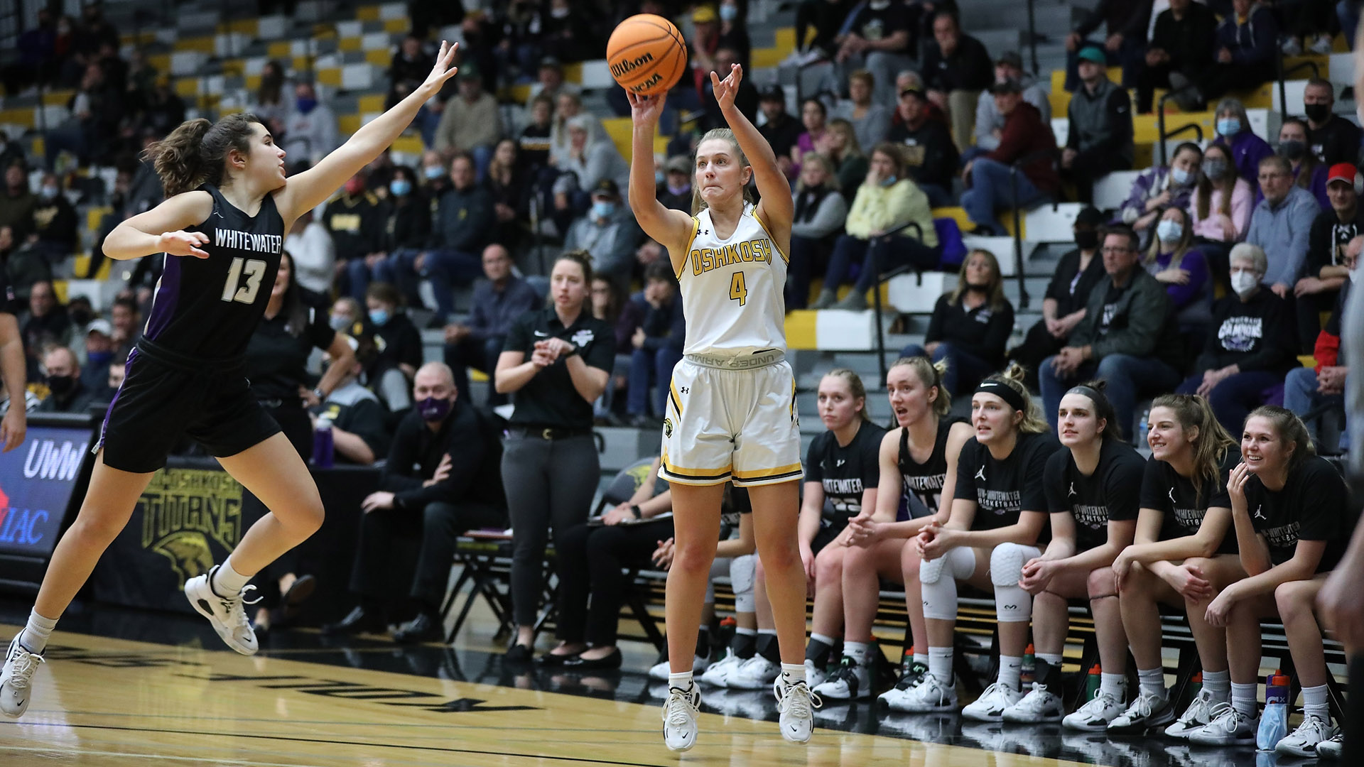 Jenna Jorgensen scored 14 points against the Warhawks, including a 3-point basket that put the Titans ahead 52-51 with 3:46 to play.