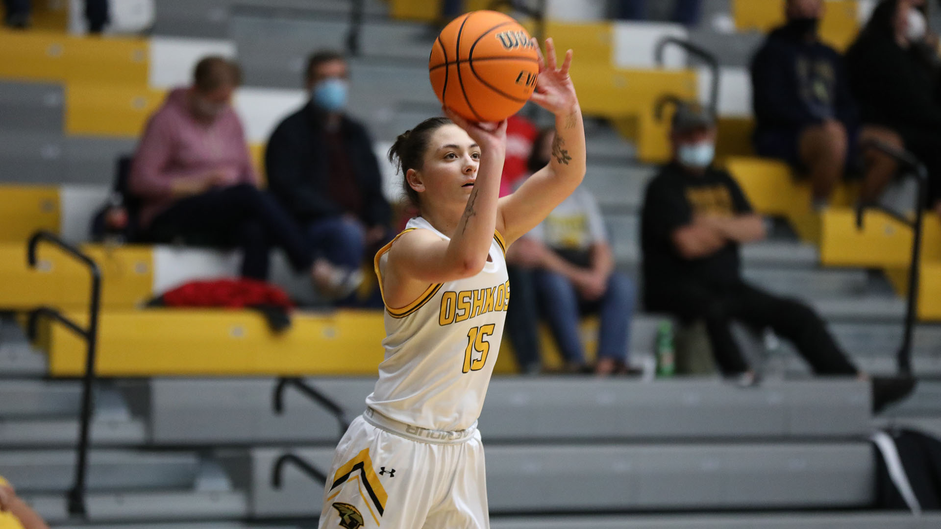 Kennedy Osterman had 10 points, four rebounds and three assists against the Cougars.