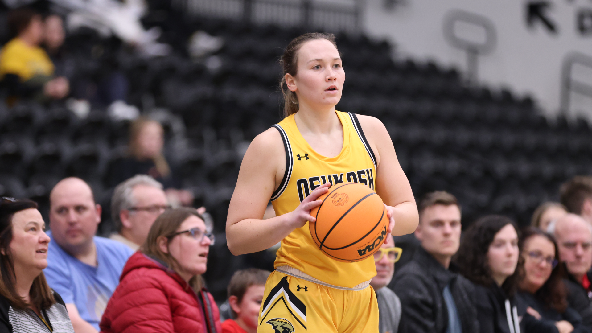 Bridget Froehlke scored 16 points in the Titans' upset of the Blue Devils on Saturday afternoon