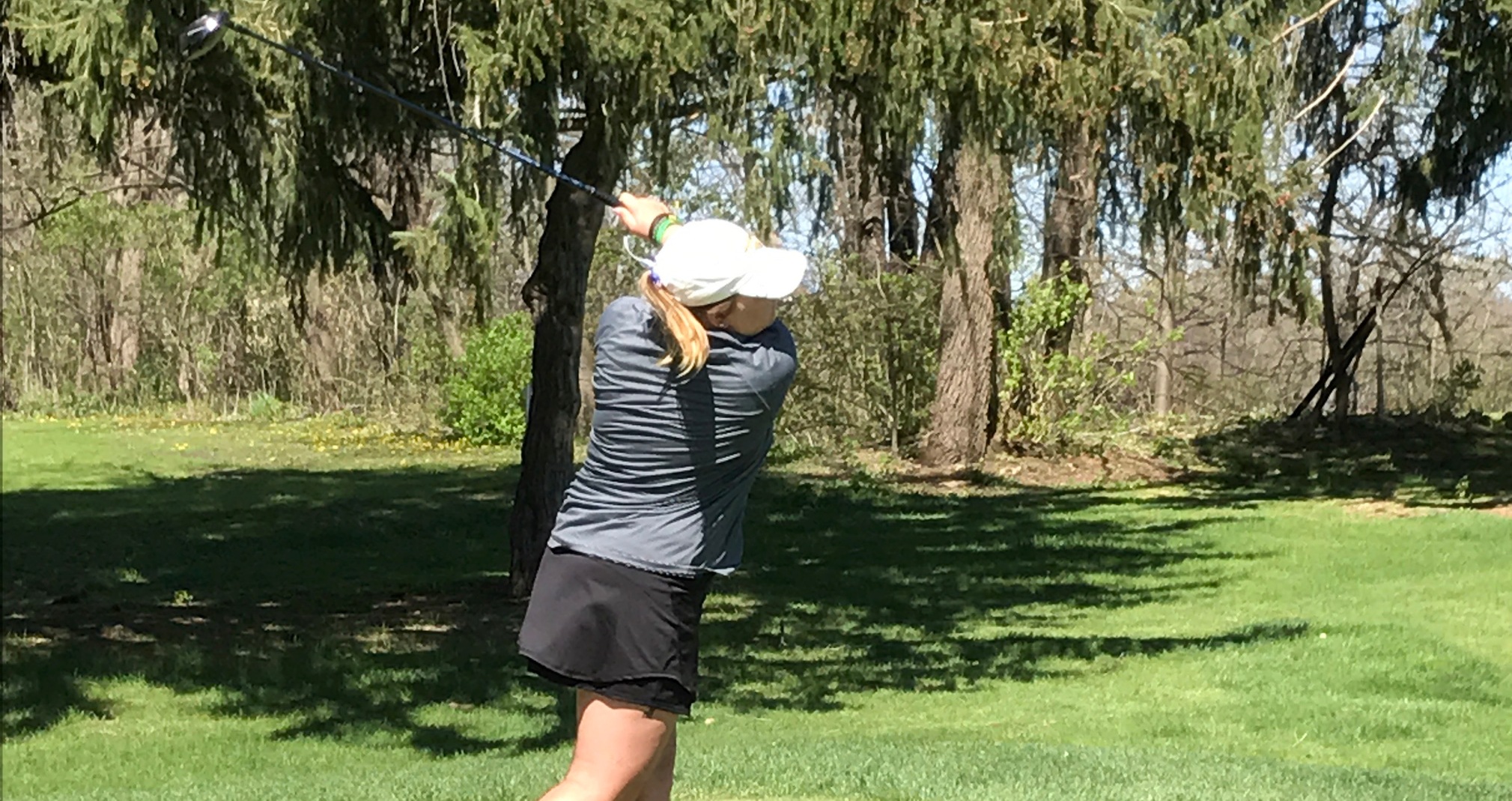 Laura Stair used 82 strokes during the first round to finish in ninth place with teammate Kayla Priebe.