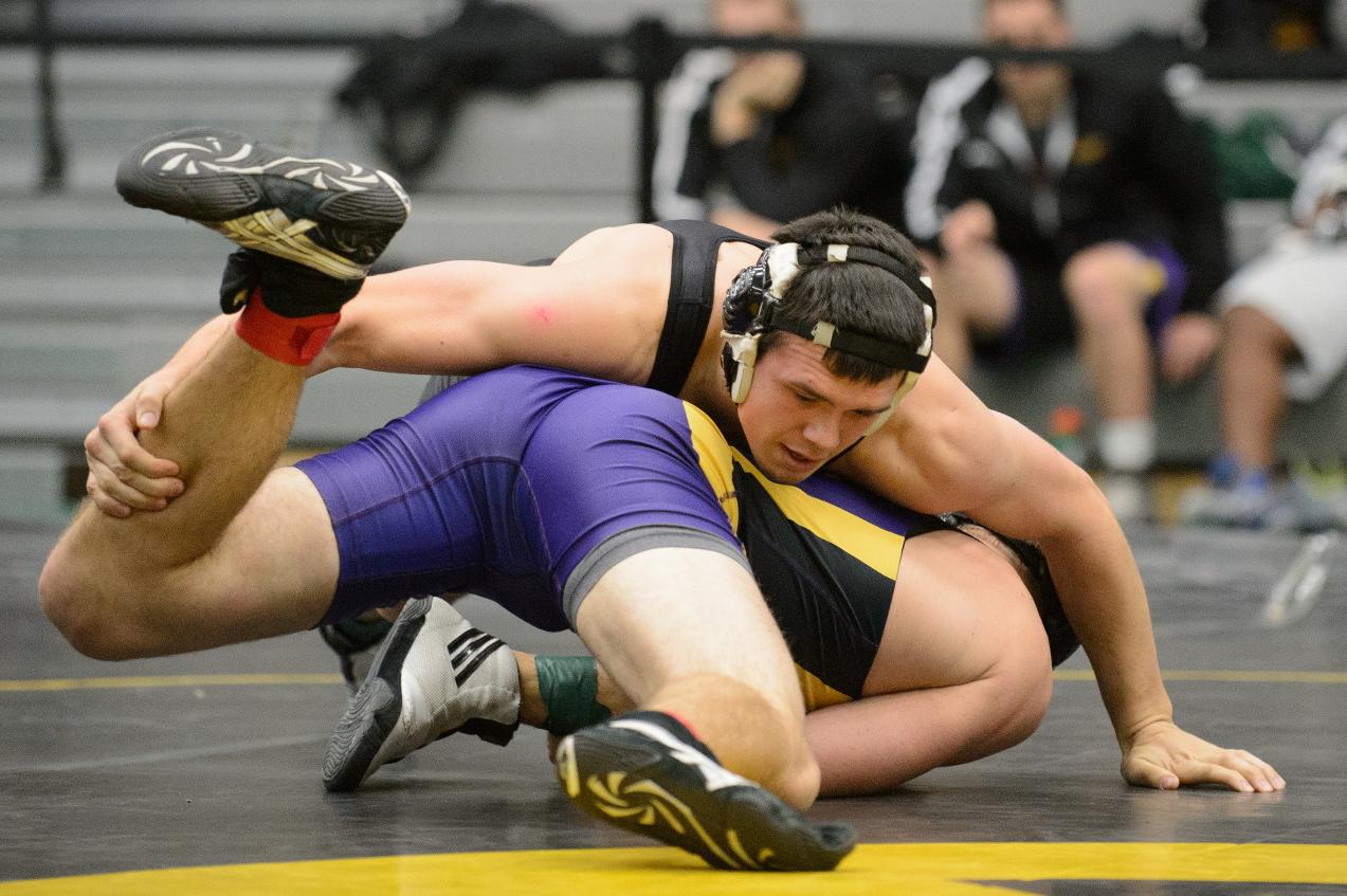 Korey Kleinhans placed sixth after earning the victory in five of his seven matches.