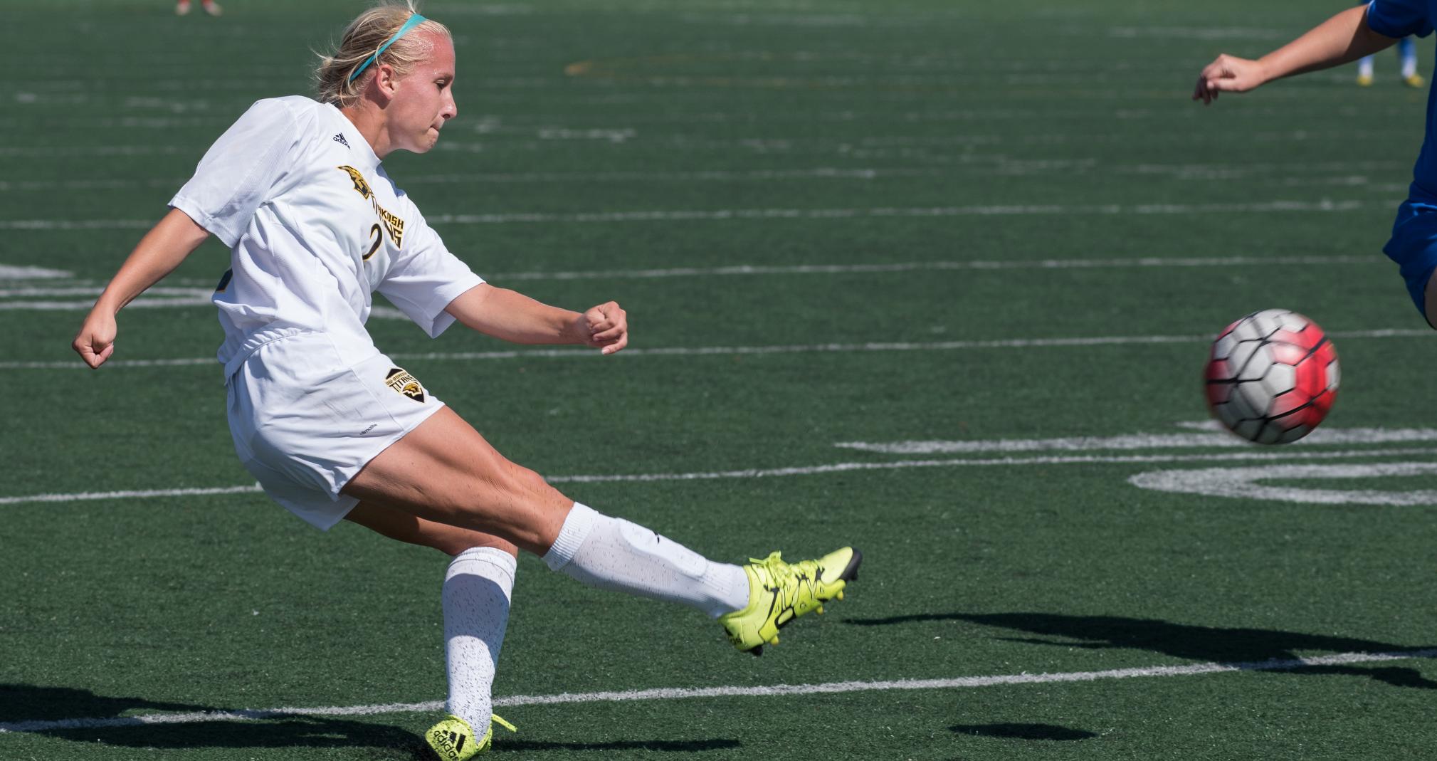 Alek Kleis gave UW-Oshkosh its sixth straight win over UW-Eau Claire with her goal in the 73rd minute.