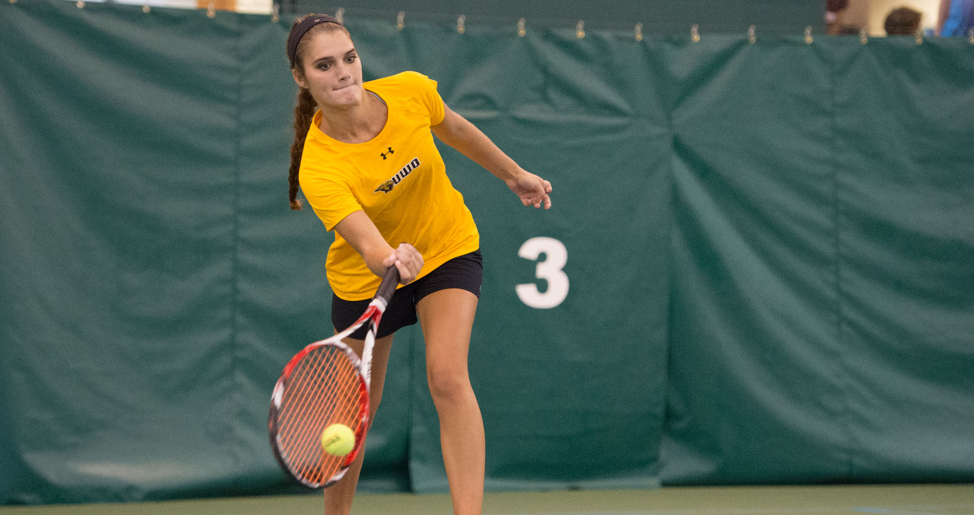 Alyssa Leffler earned the Titans' match-winning point against the Green Knights with her victory at No. 5 singles.