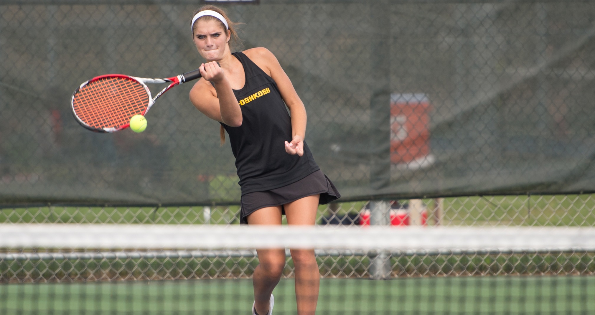 Alyssa Leffler won two singles contests and teamed with Samantha Koppa to win three doubles matches at the ITA Midwest Regional.