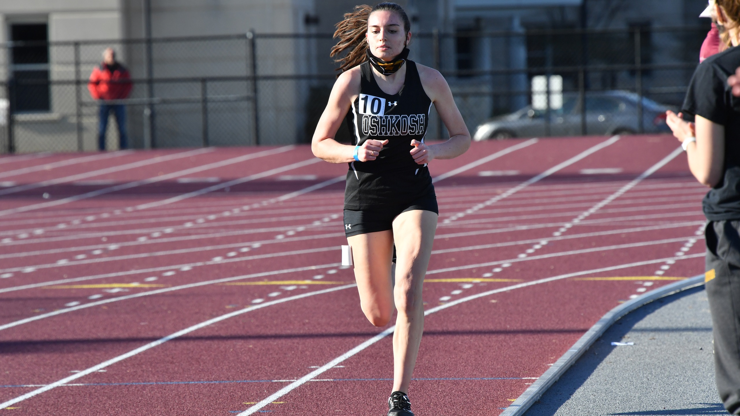 The Titans had six of the top-eight competitors in the 1,500-meter run, including Hannah Lohrenz who won the race with a time of 4:53.33.