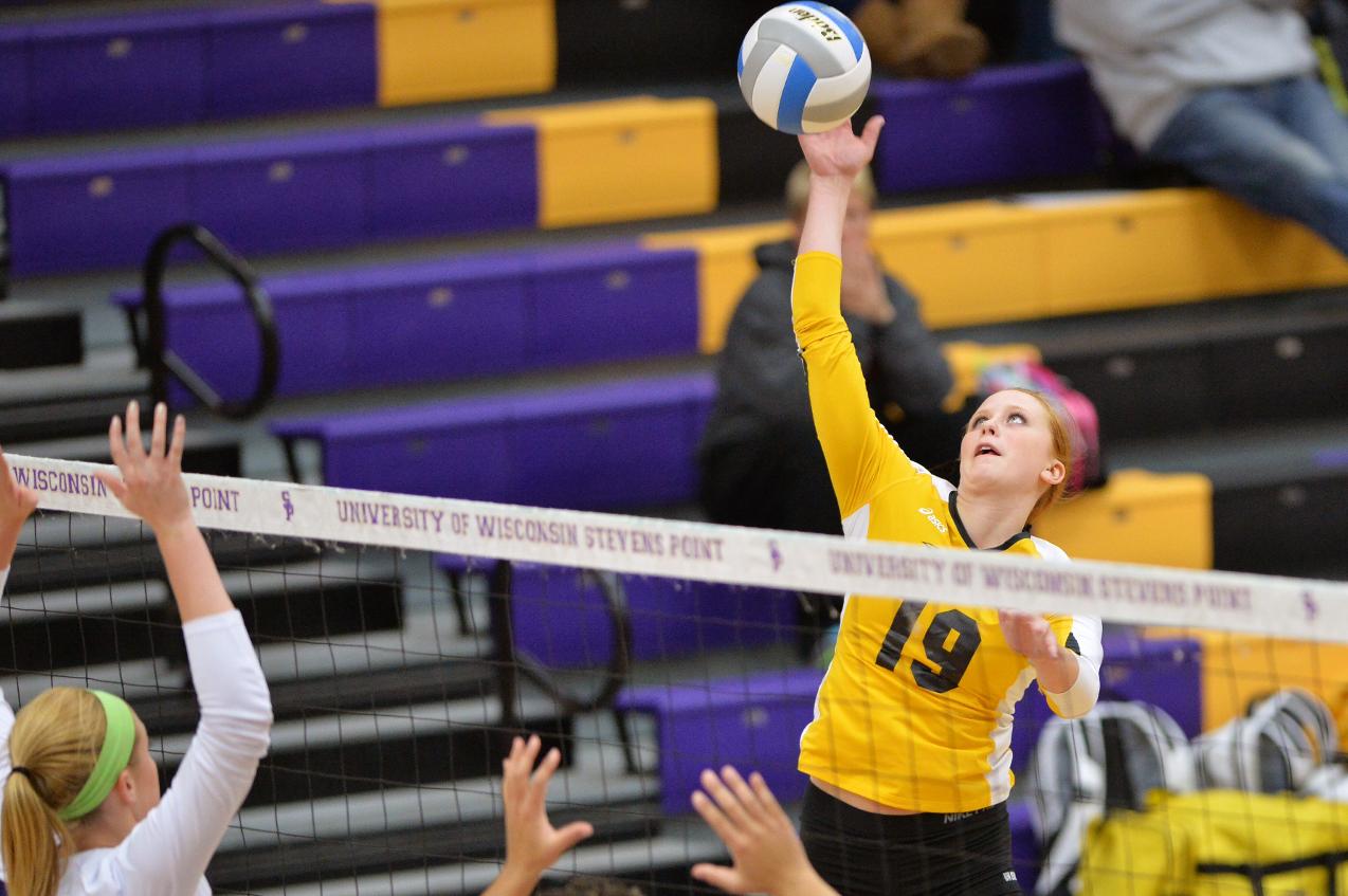 Allison Rueger had 10-plus kills for the second time in three matches.