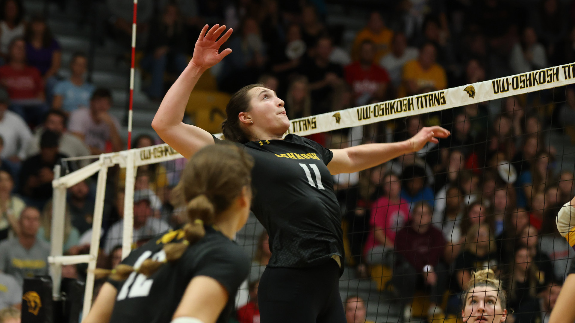 Riley Kindt led the Titans with 12 kills in the win over UW-Stevens Point on Tuesday