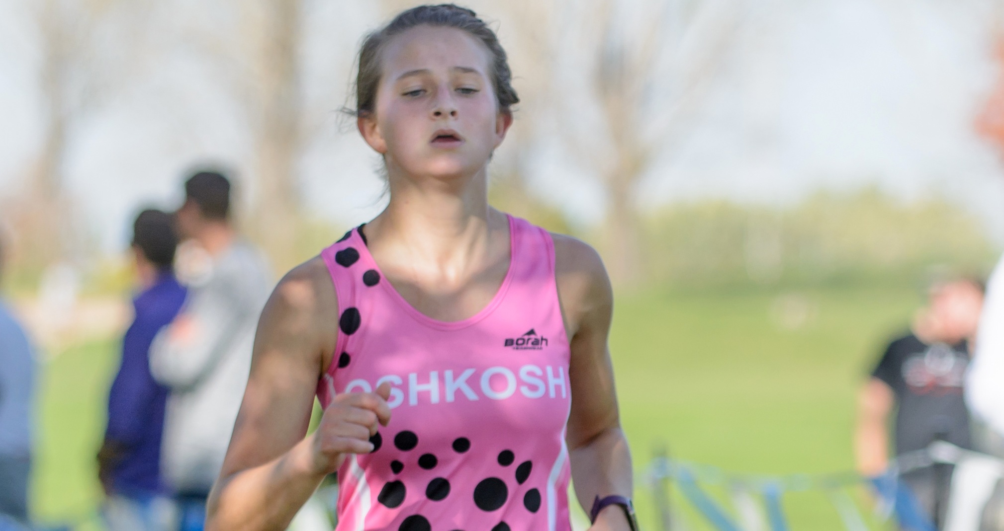 Lexus Brown finished seventh among the 38 runners at the UW-Oshkosh Open.