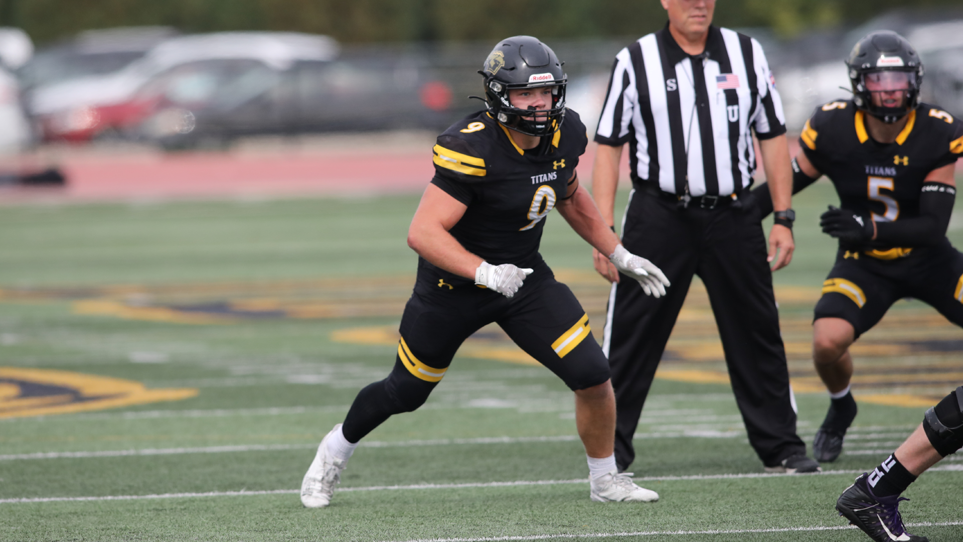 Kyle Dietzen led UW-Oshkosh with 10 tackles in the 22-7 loss to UW-Platteville