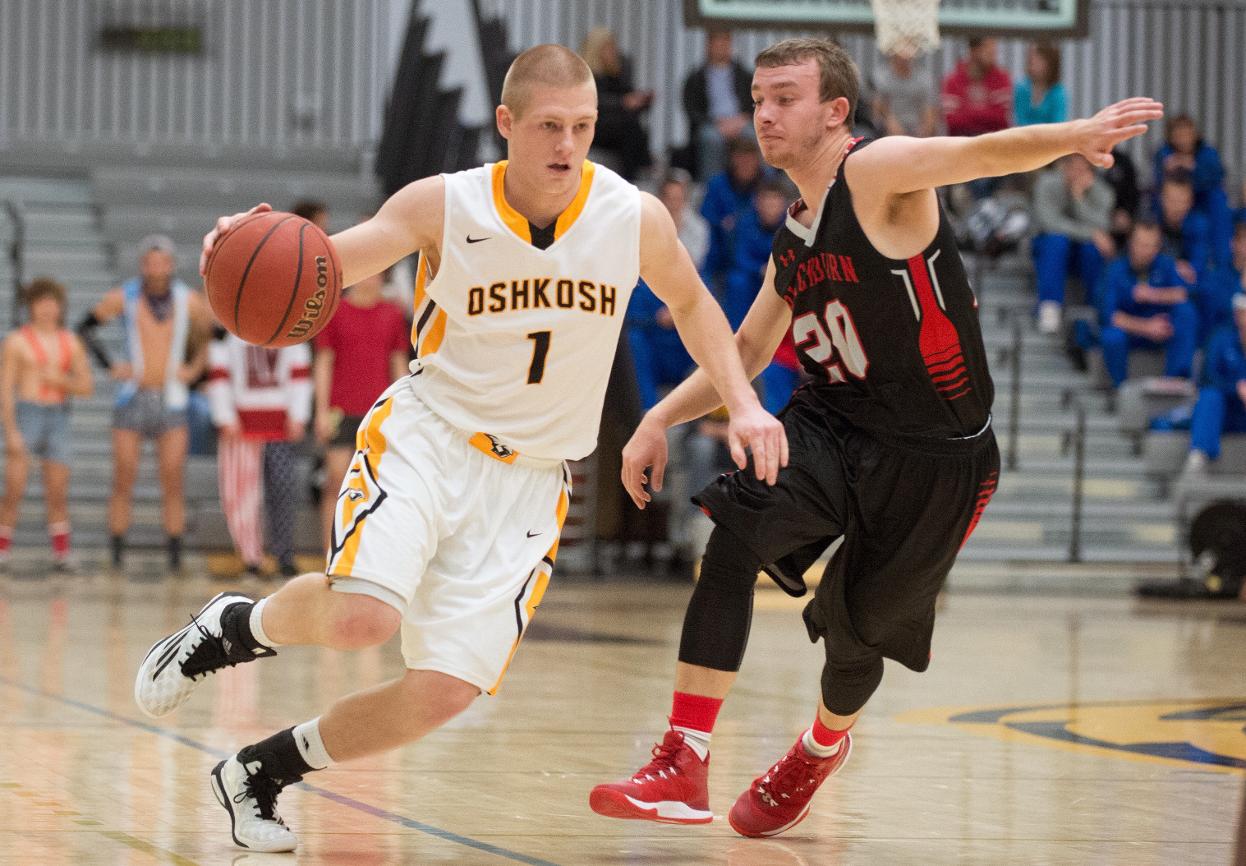 Brett Linzmeier scored a career-high 11 points in just 12 minutes of action against the Vikings.