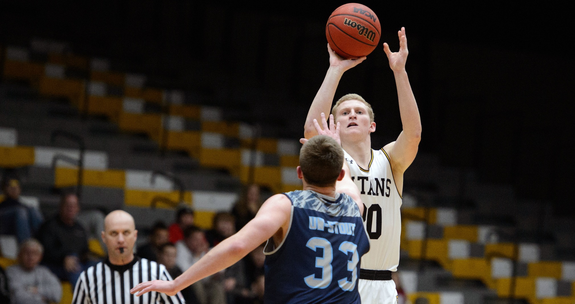Connor Duax had nine points and three rebounds against the Blue Devils.