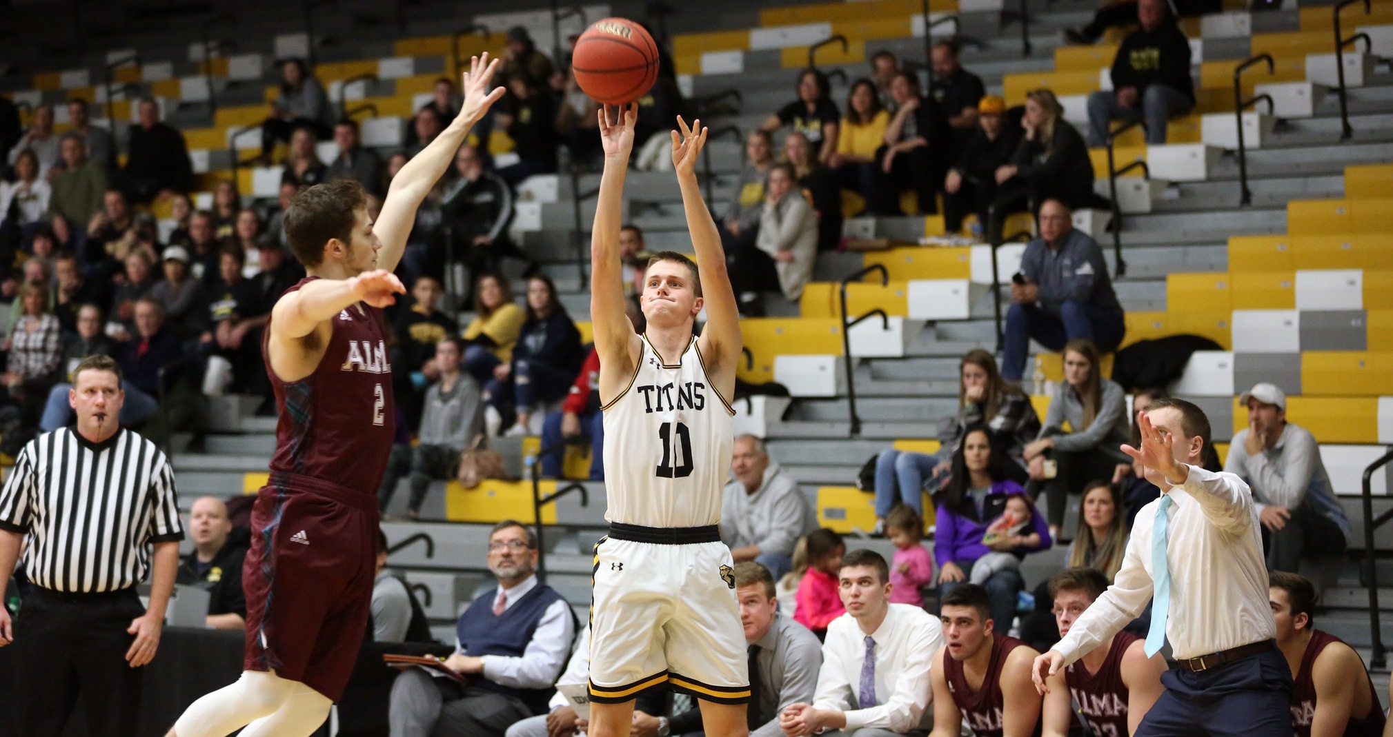 Jake Zeitler scored all nine of his points against the Scots in the first half.