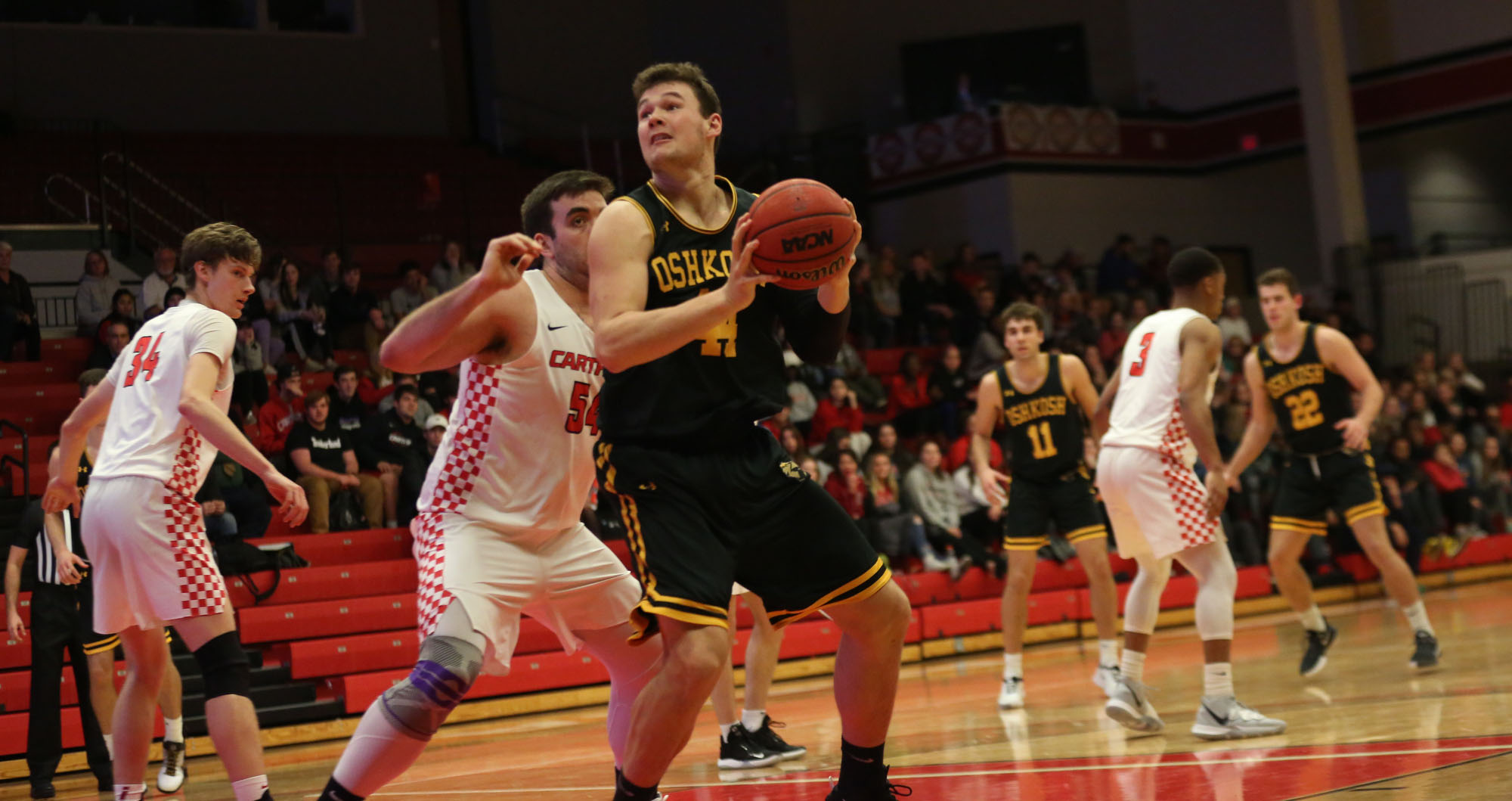 Jack Flynn had 17 points and 8 rebounds against the Red Men.