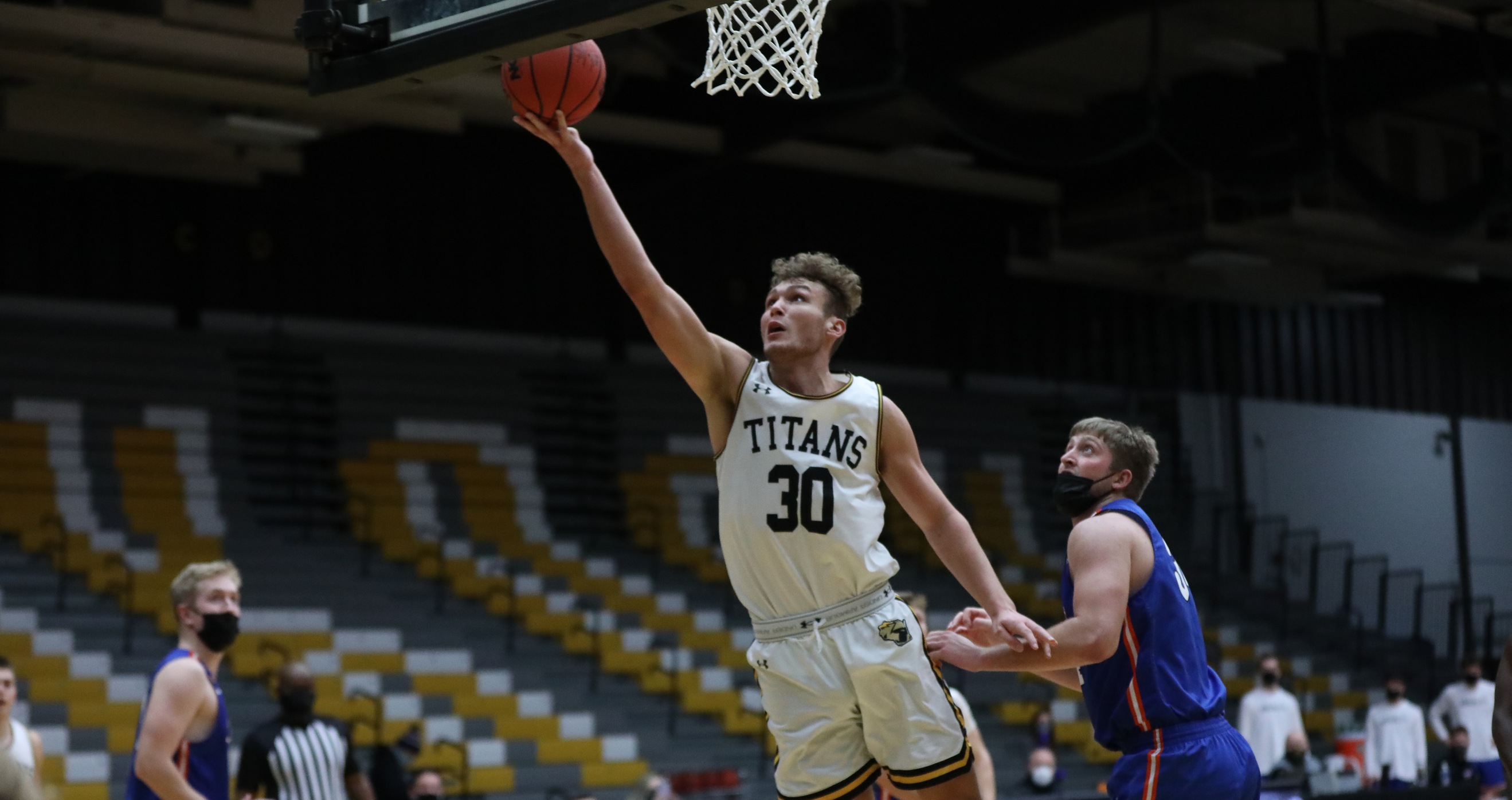 Levi Borchert has totaled 44 points and 44 rebounds during the Titans' last three games.