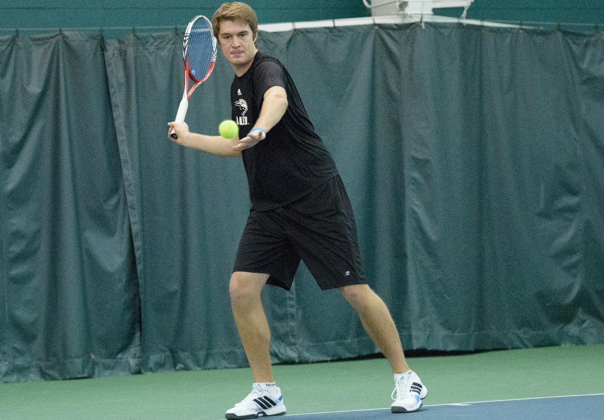 Vincent Gorski won matches at No. 3 singles and No. 1 doubles for the Titans.