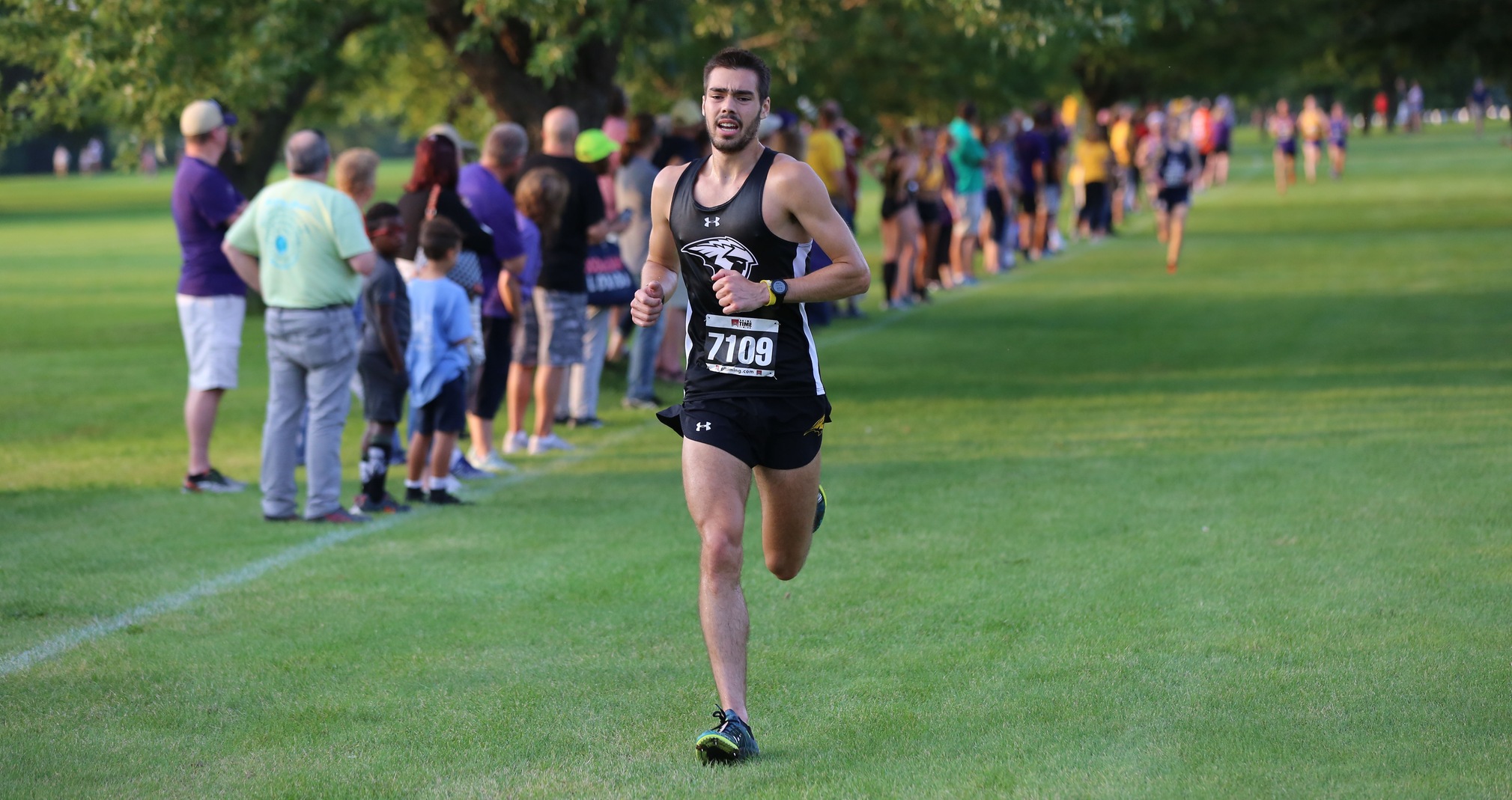 Andrew George paced UW-Oshkosh at the Titan Fall Classic with his seventh-place finish.
