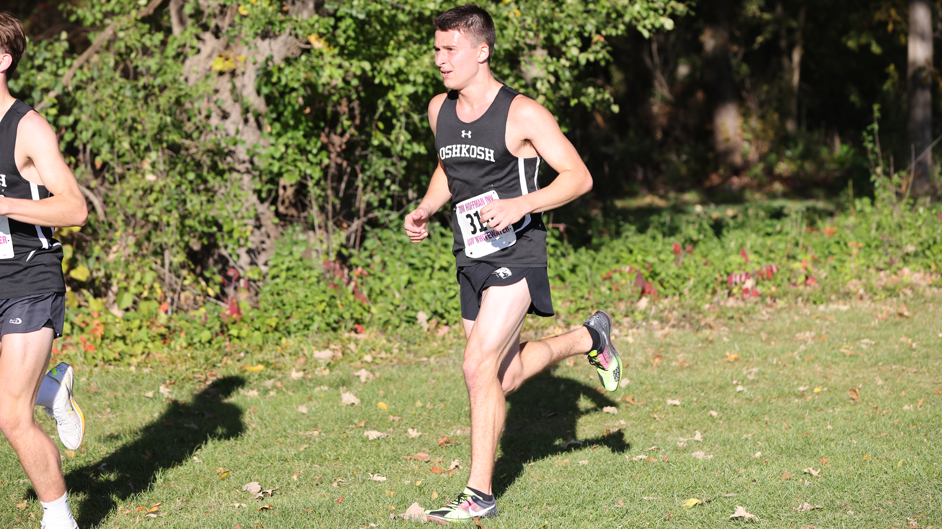 Brady Lewis ran a sixth-place, 27:35.95 performance at the Ripon College Red Hawk Invite