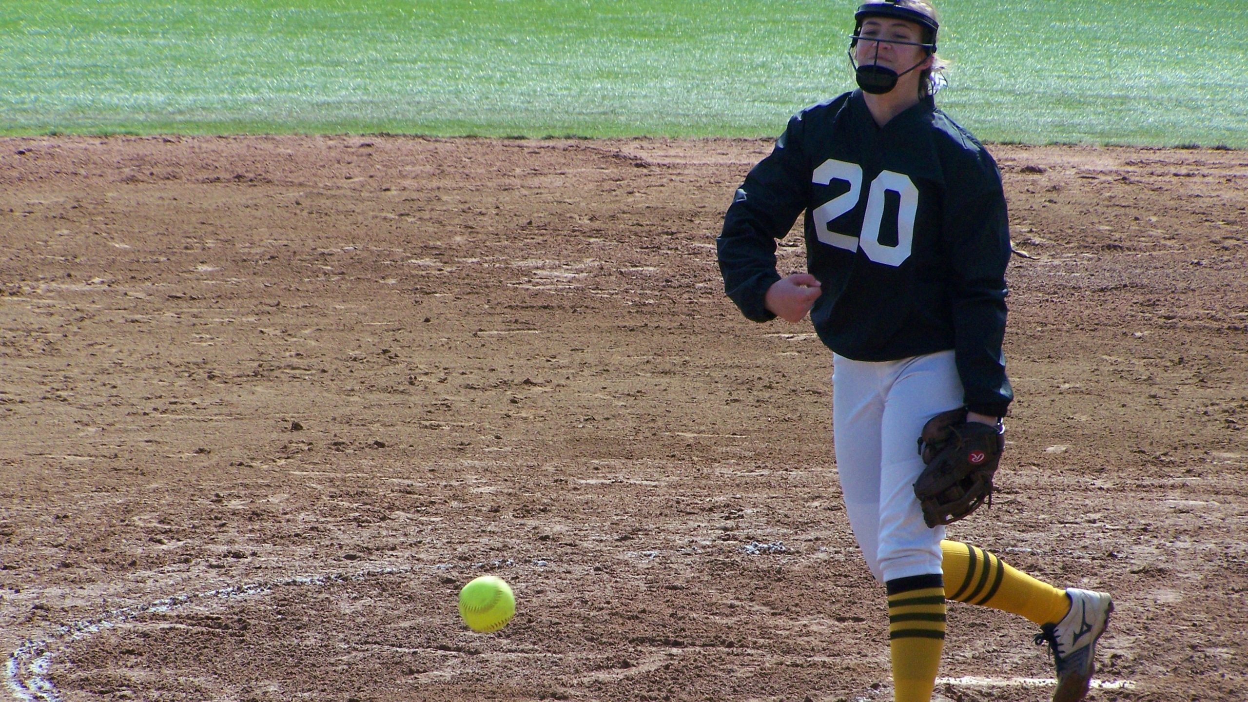 Maddie Fink scattered seven Falcon hits as she improved her season record to 4-1.