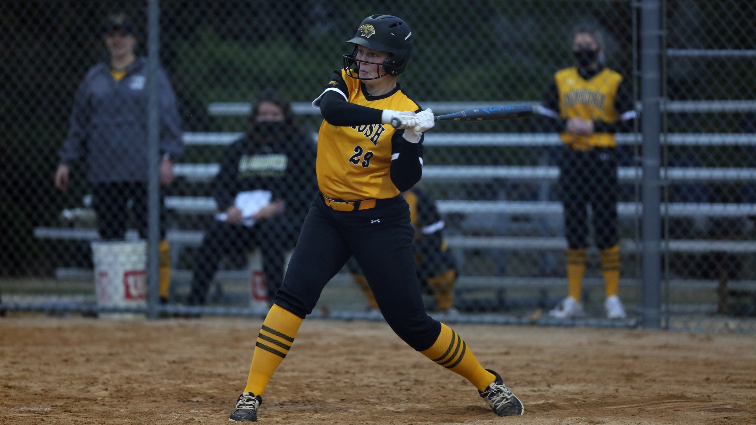 Hannah Ritter had five hits in eight at-bats against the Sabres.