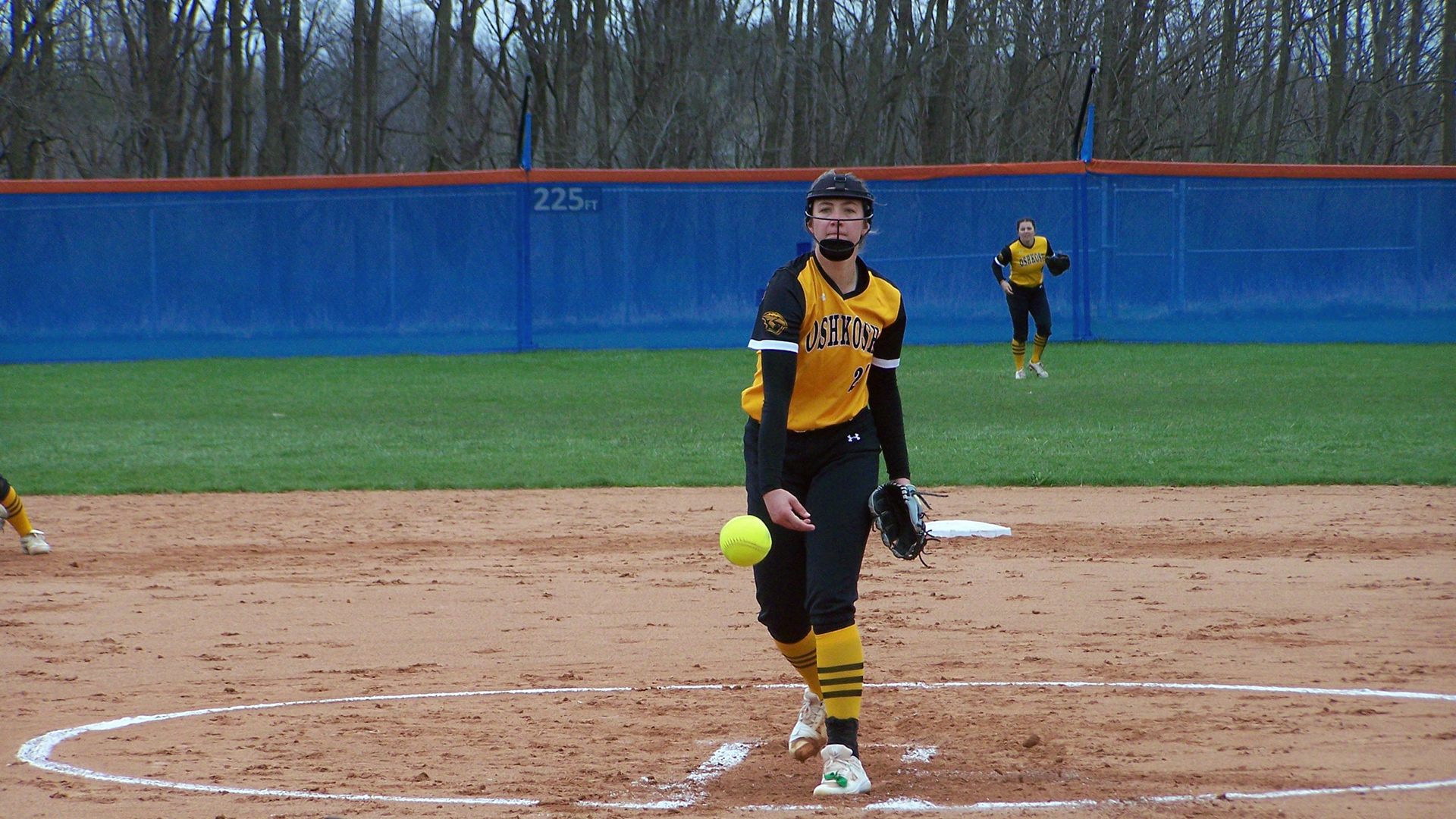 Maddie Fink pitched a five-inning, three-hit shutout during UW-Oshkosh's 11-0 win over UW-Platteville in the opener.