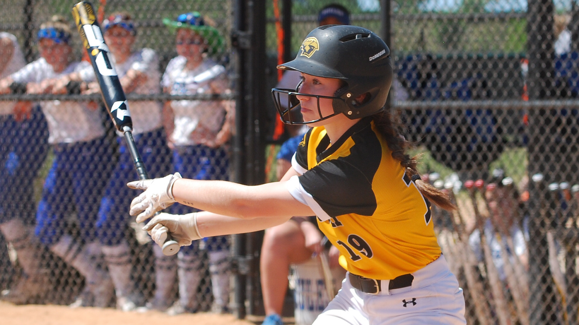 Sydney Rau had a triple among her two hits against the Bantams and Mules.
