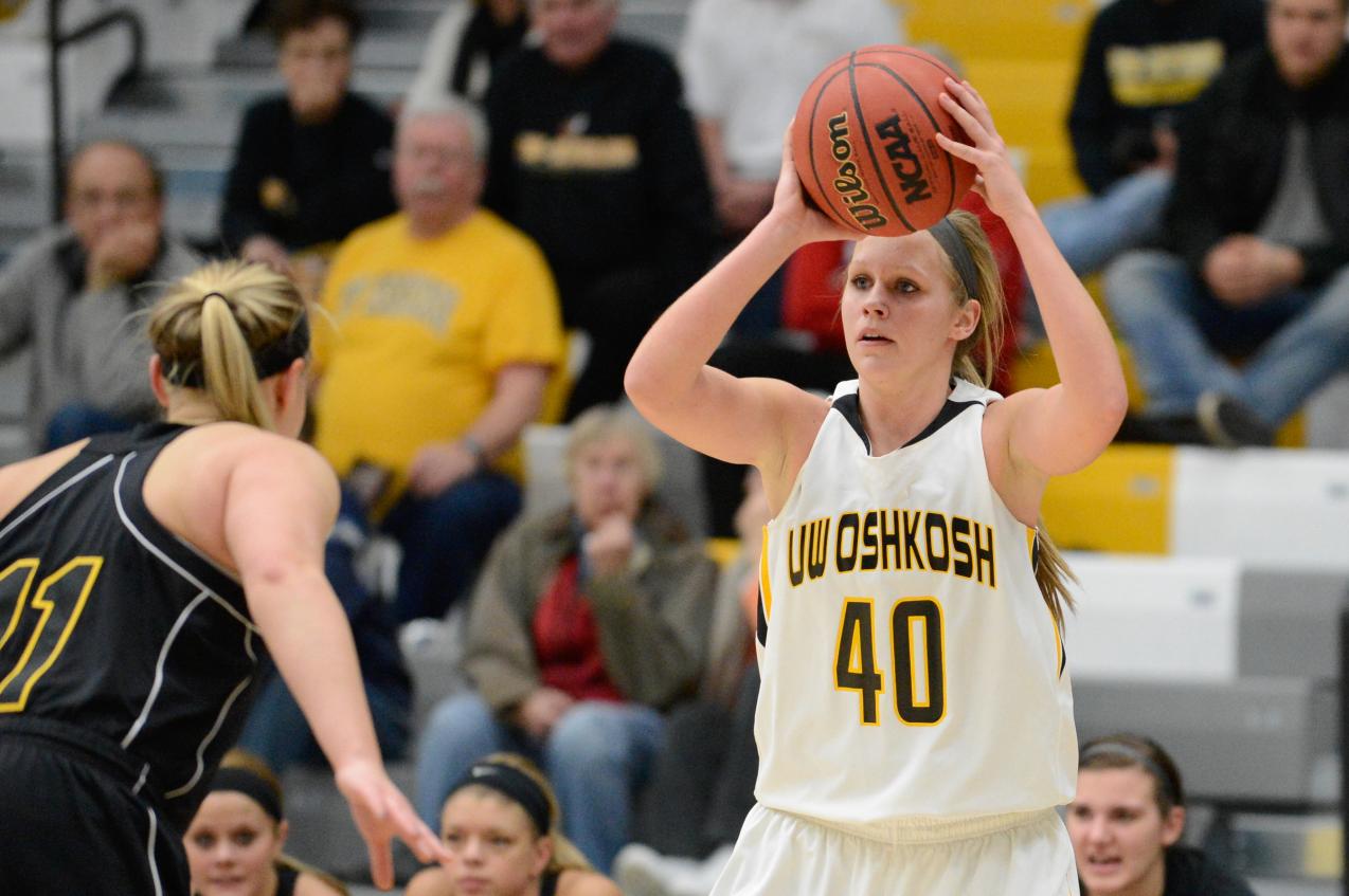 Katelyn Kuehl marked a game-high 9 rebounds