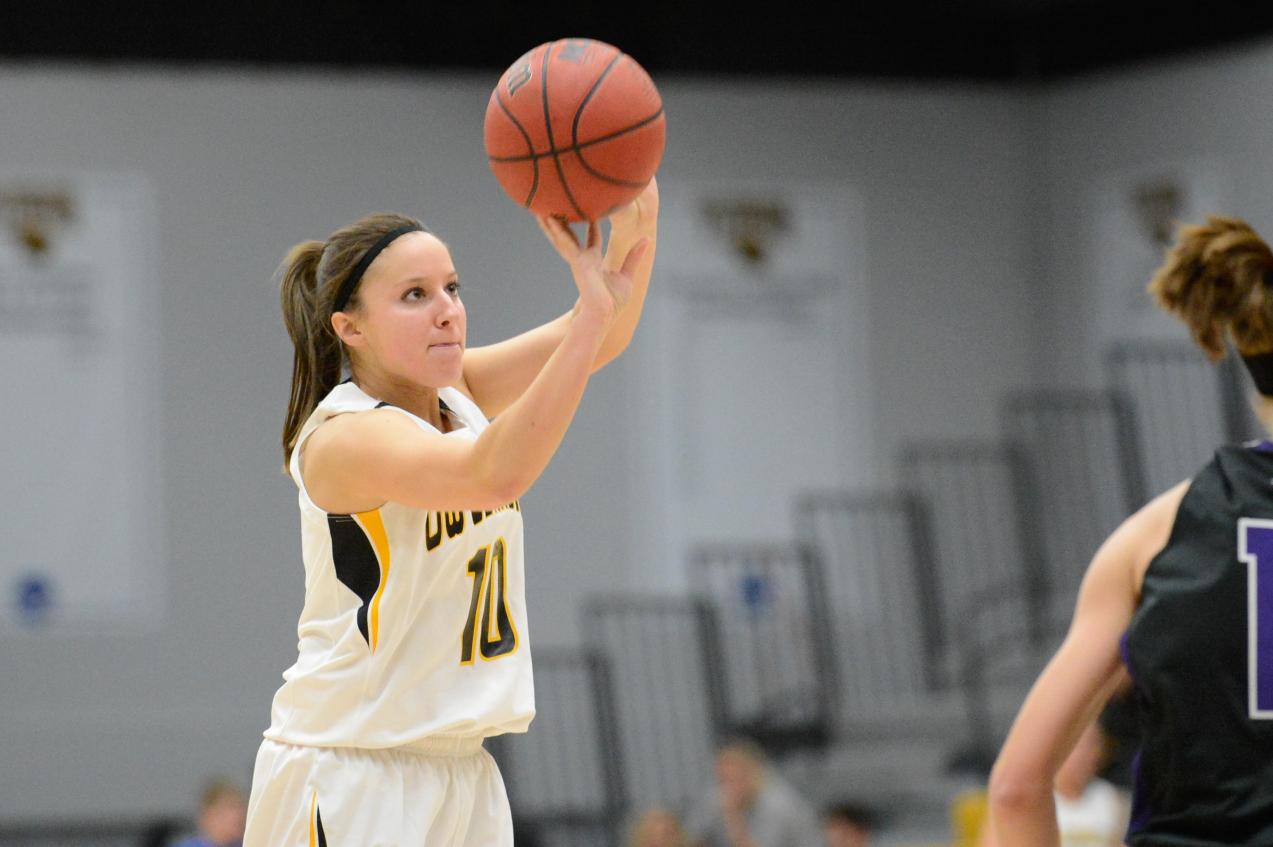 Megan Wenig ranked 38th in the NCAA Division III in free throw shooting