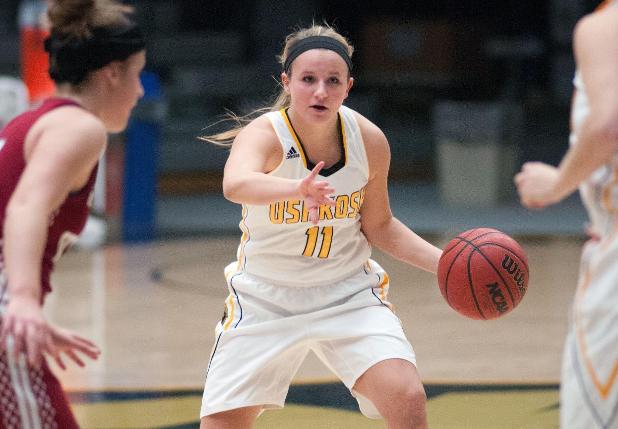 Emma Melotik was one of three Titans to score a team-best 11 points against the V-Hawks.