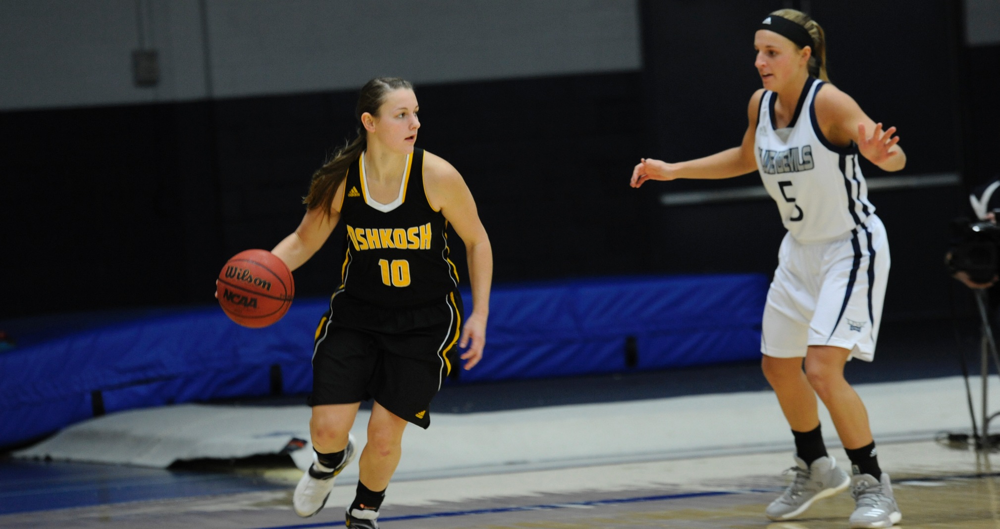 Taylor Schmidt scored 12 points and recorded steals on seven of UW-Stout's 29 turnovers.