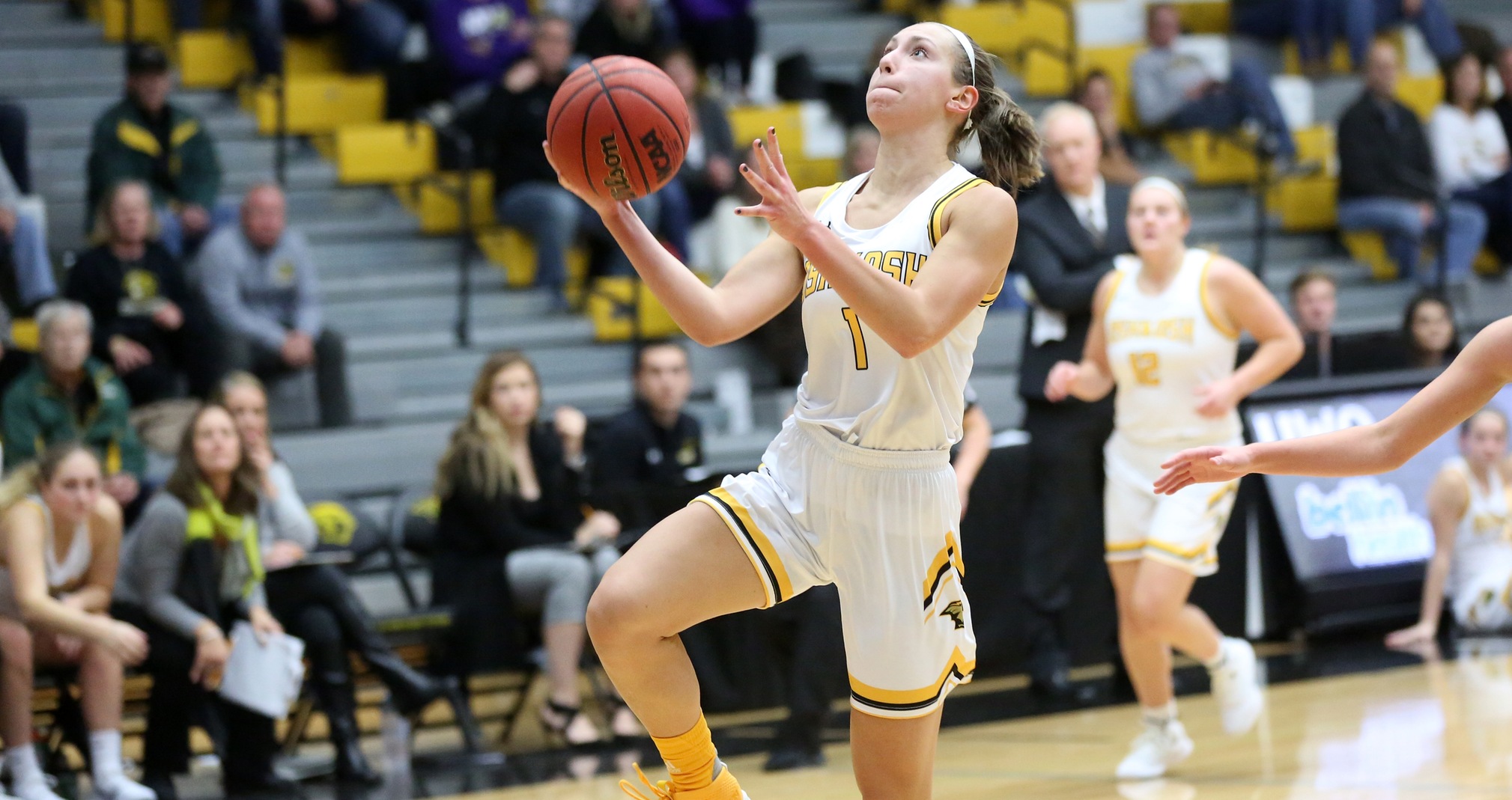 Olivia Campbell matched a career best by scoring 13 points against the Blugolds.