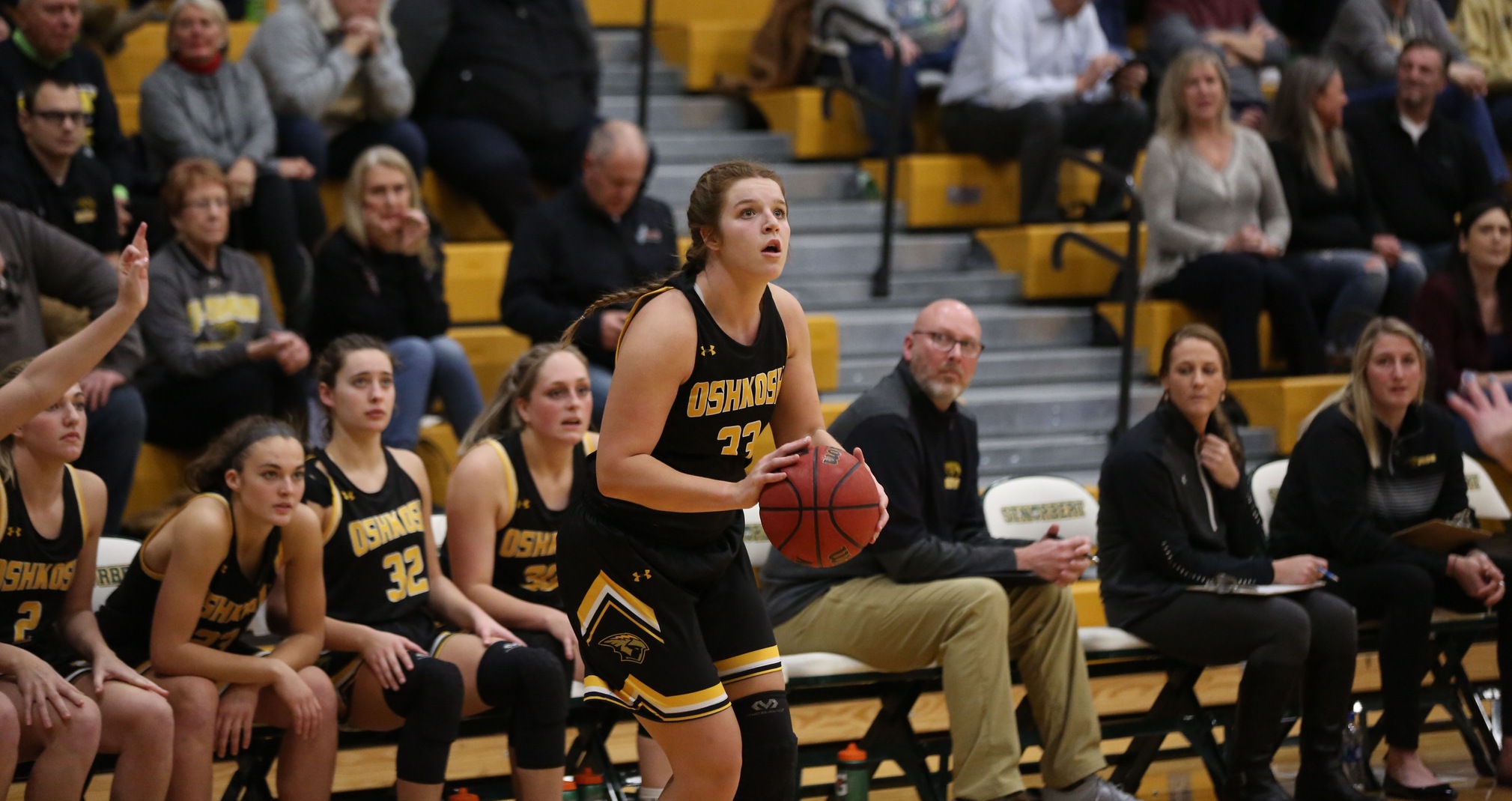 Nikki Arneson led the Titans to their fifth straight win over St. Norbert College by totaling 20 points and eight rebounds.